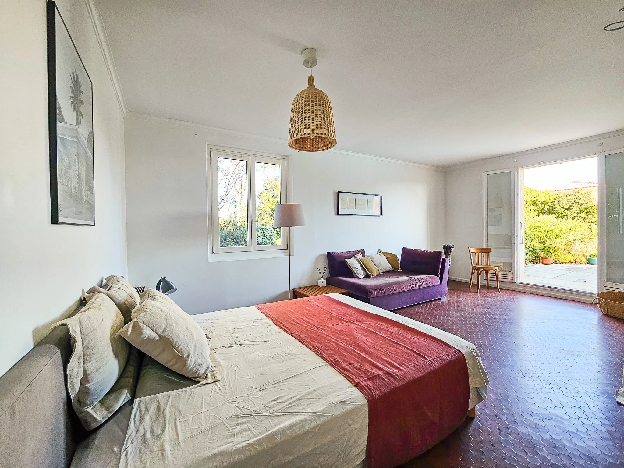 Belle propriété plein sud avec piscine et jardin arboré à Saint-Raphaël