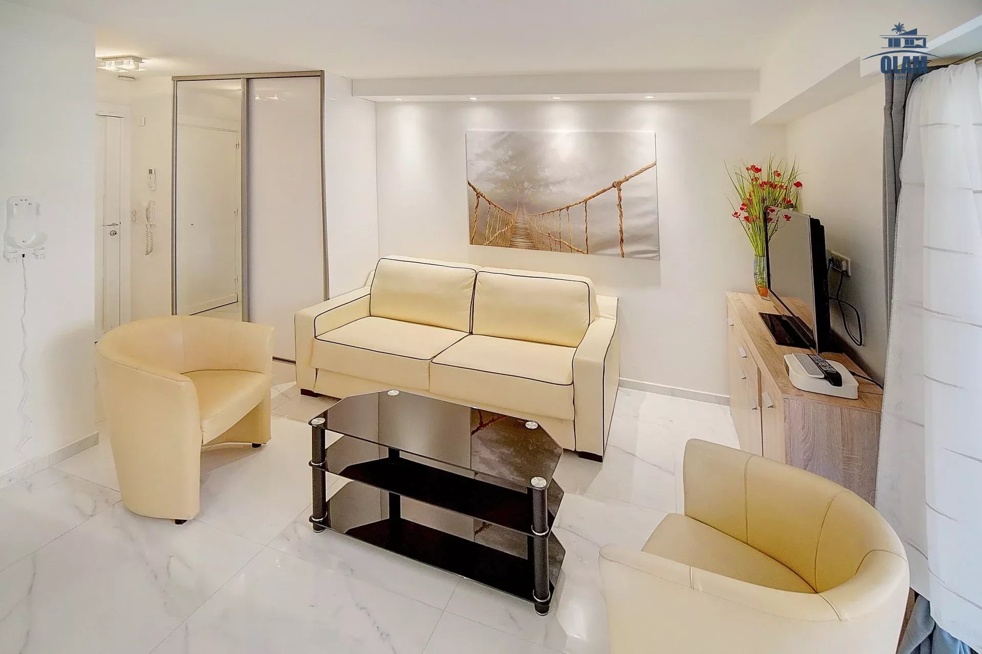 Agence immobilière de 