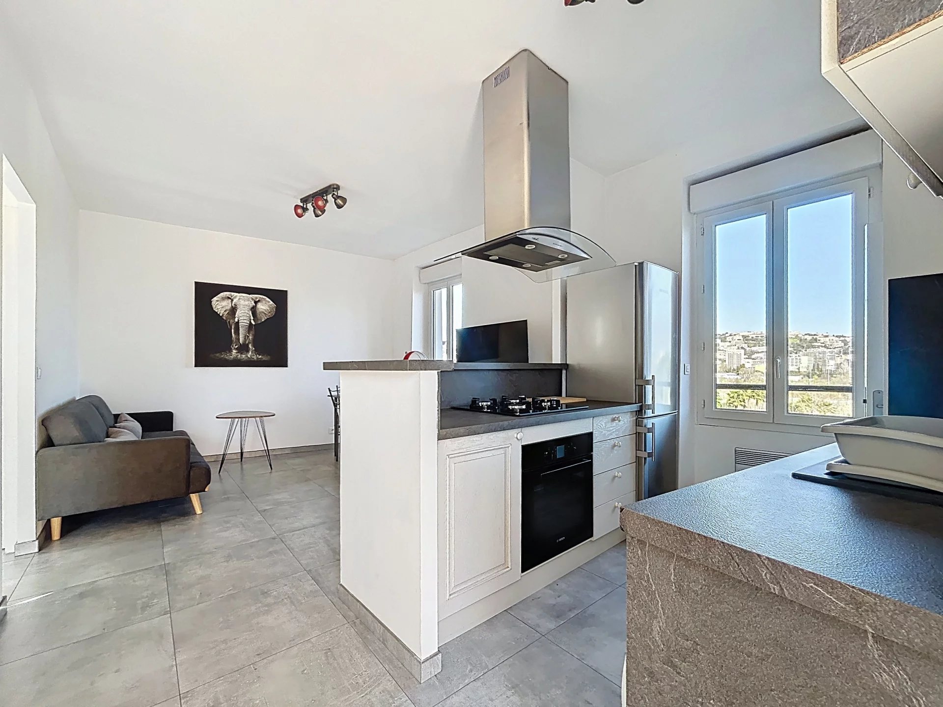 Appartement 3 pièces - Saint Laurent Du Var