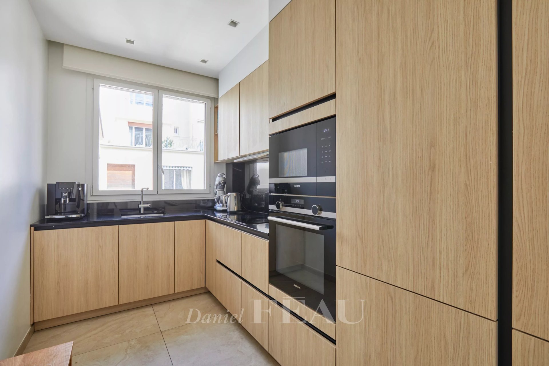 3 Bedroom Apartment/Flat's Image 3