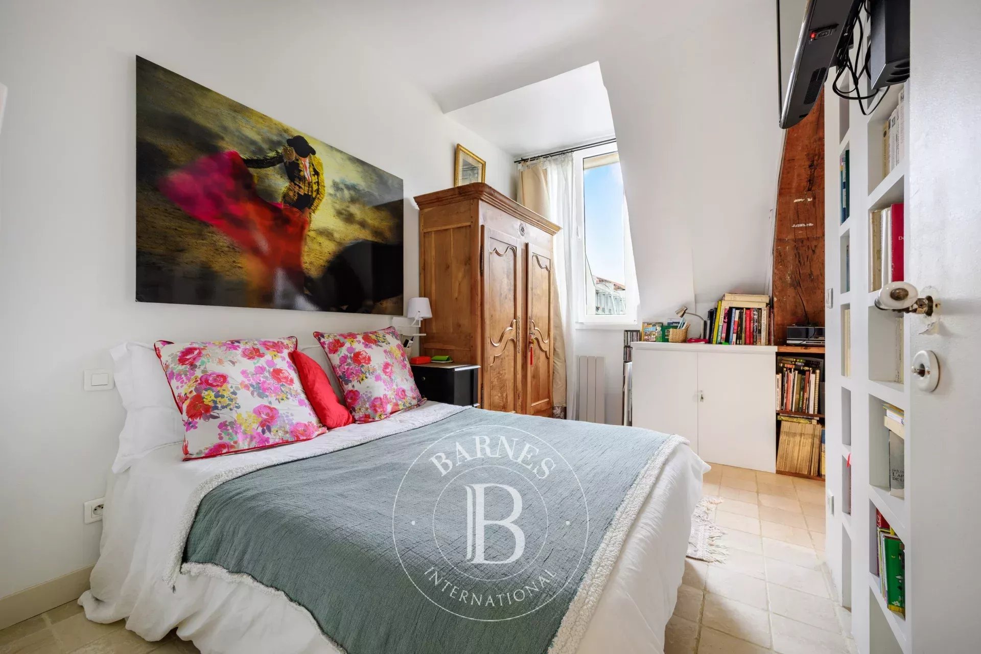 Daire Paris 3ème - picture 8