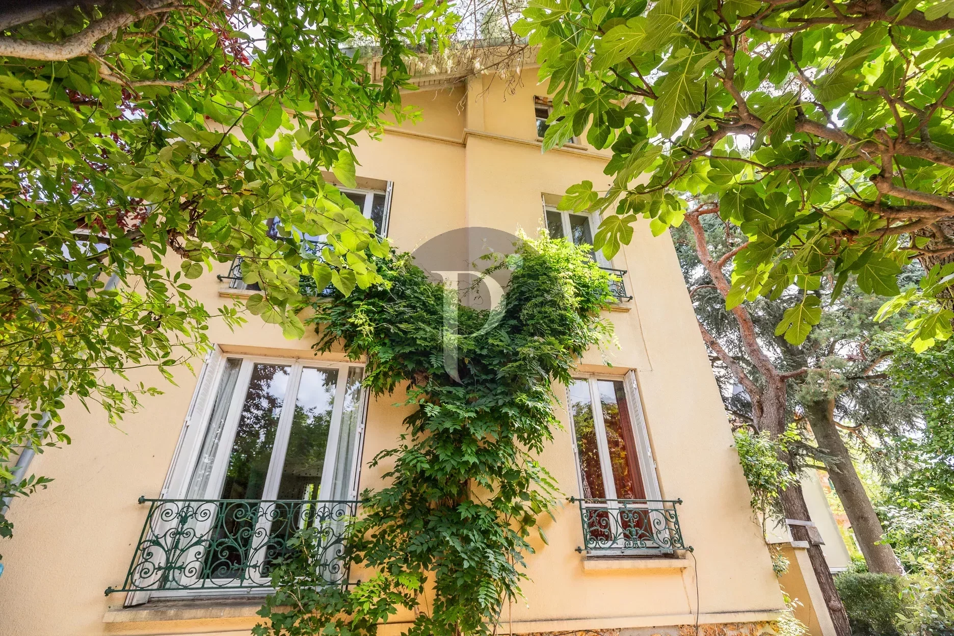 vente-maison-7-pieces-sceaux-83879182