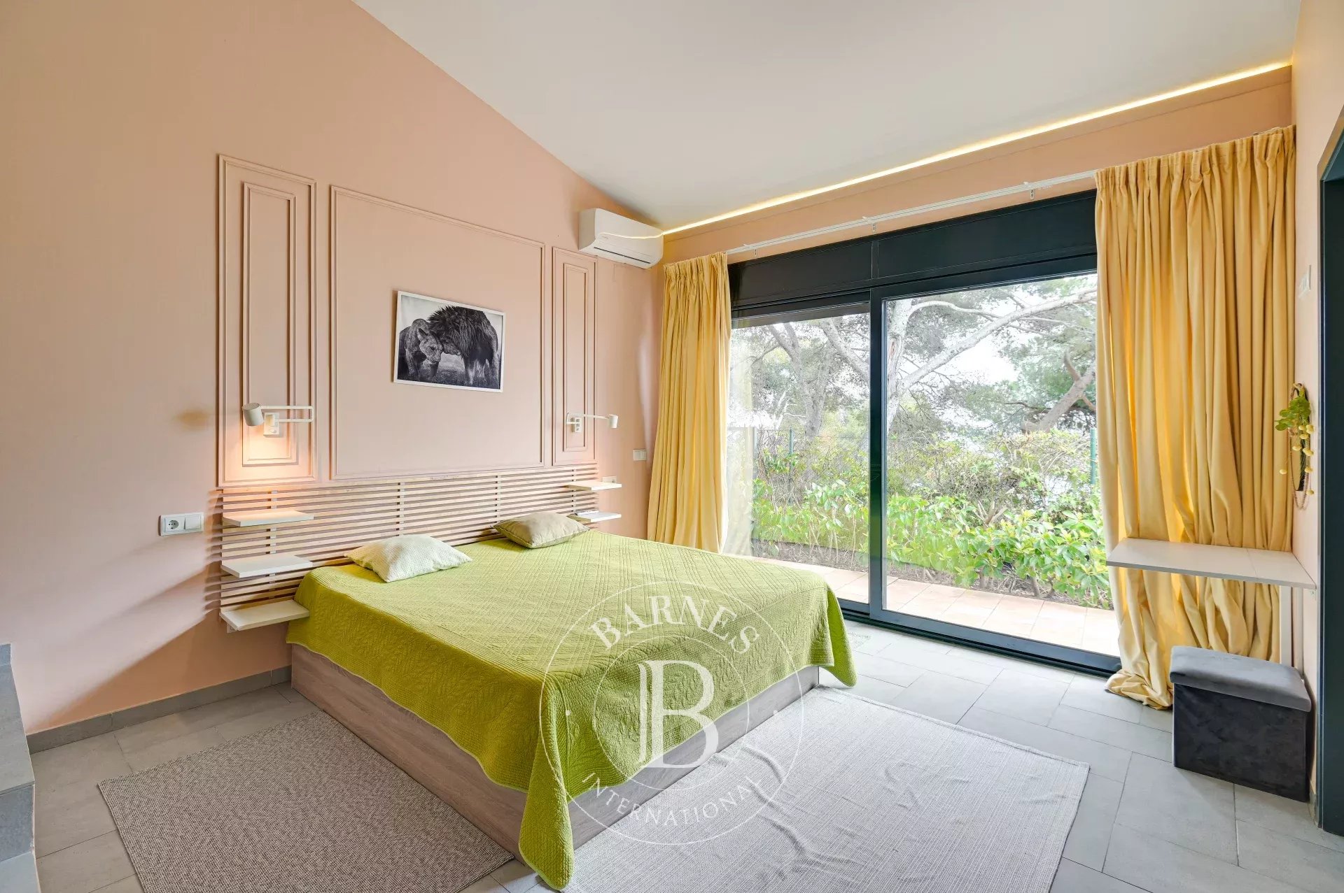 Magnificent villa with sea views in Sant Feliu de Guíxols, Costa Brava - picture 14