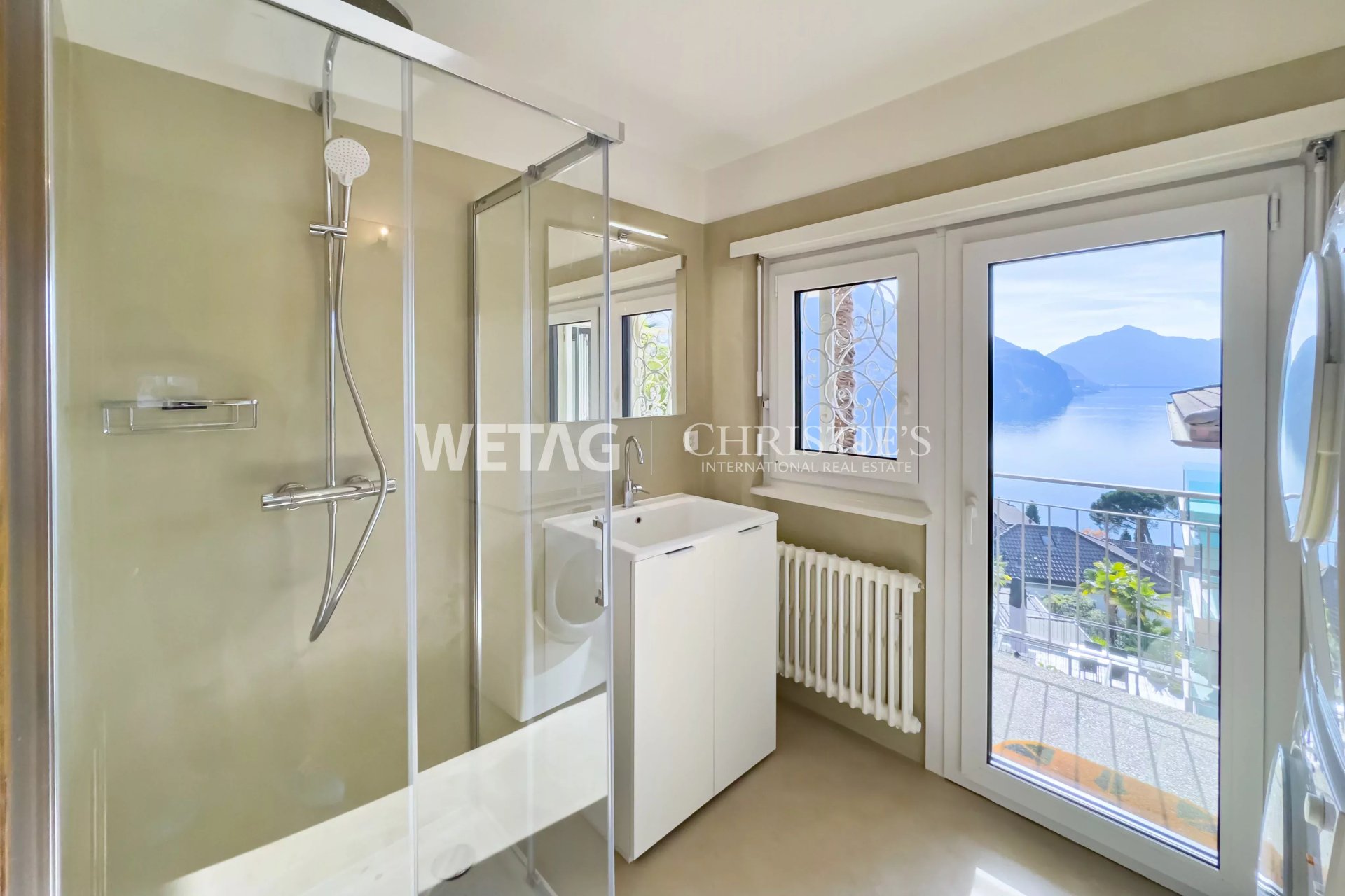 5 Bedroom Villa/Townhouse's Image 7