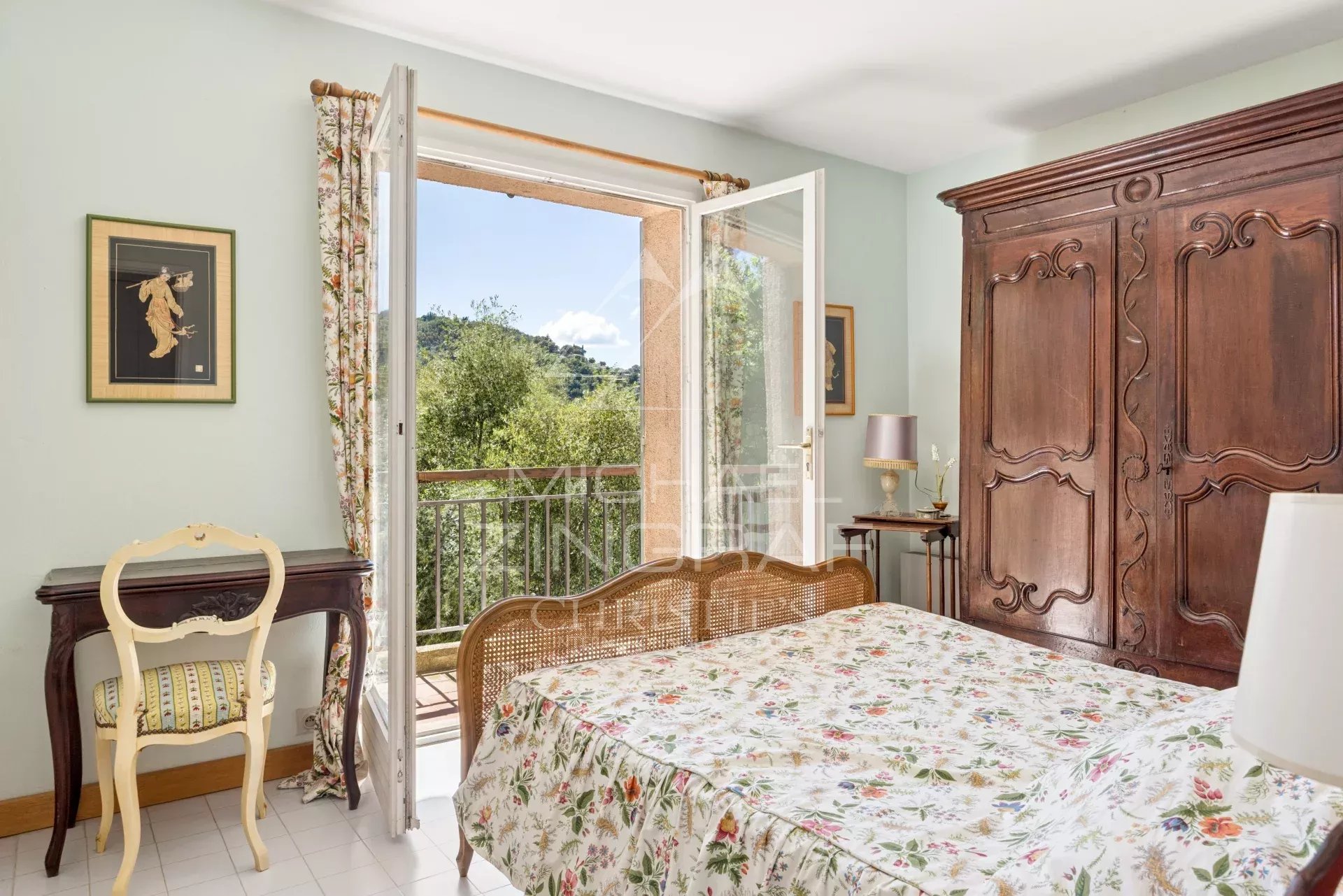 6 Bedroom Villa/Townhouse's Image 5