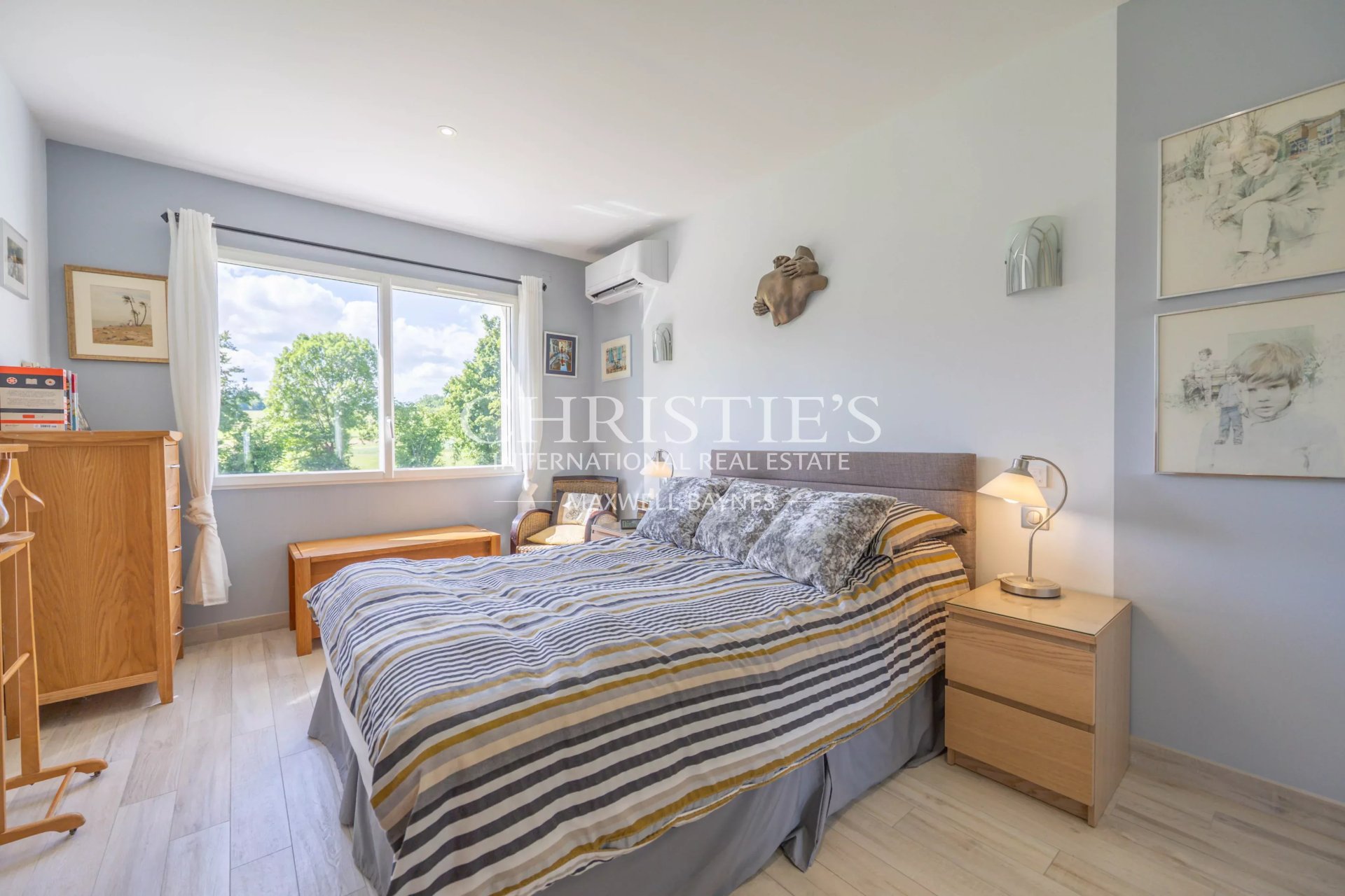4 Bedroom Villa/Townhouse's Image 10