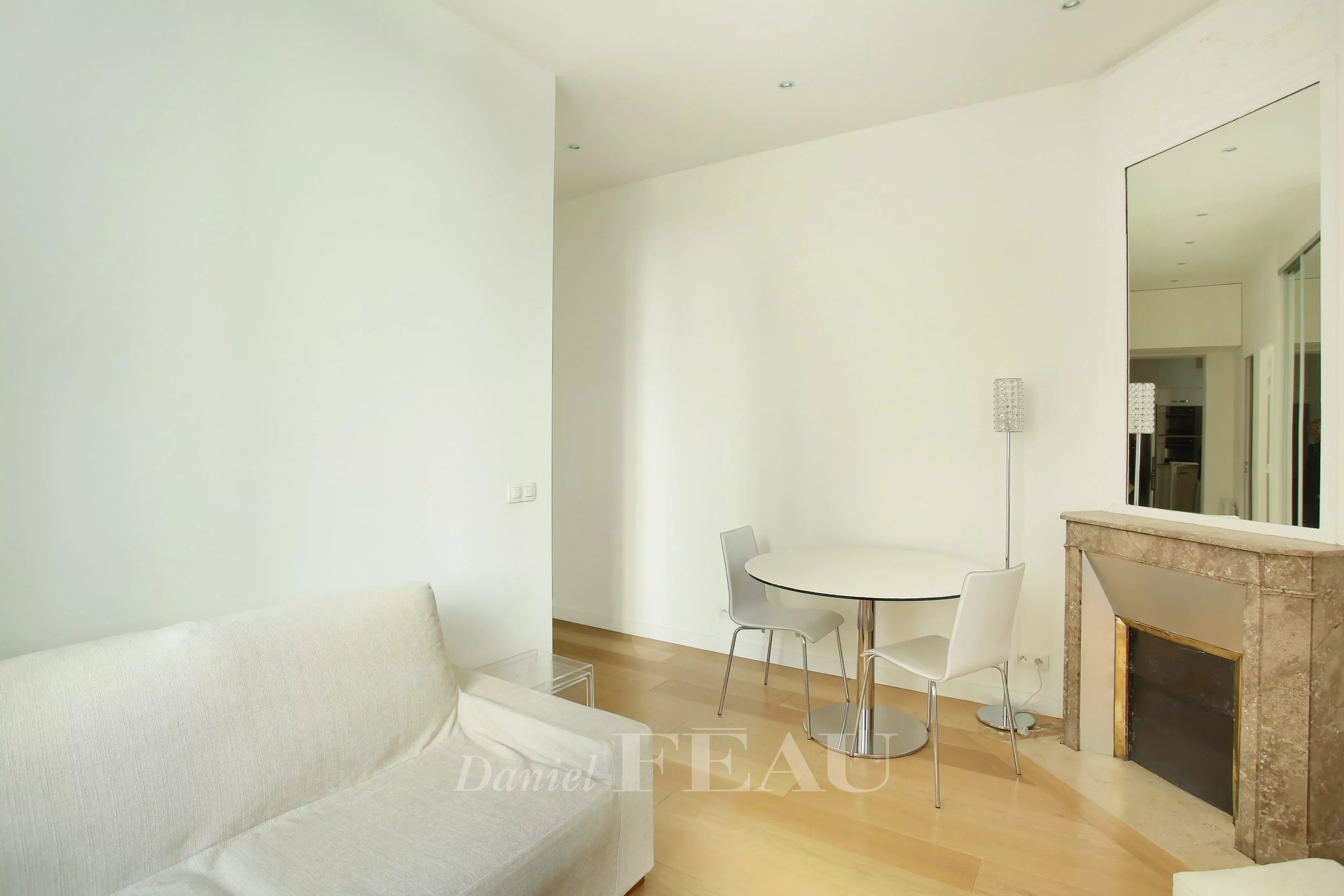 Rental Apartment Paris 16th