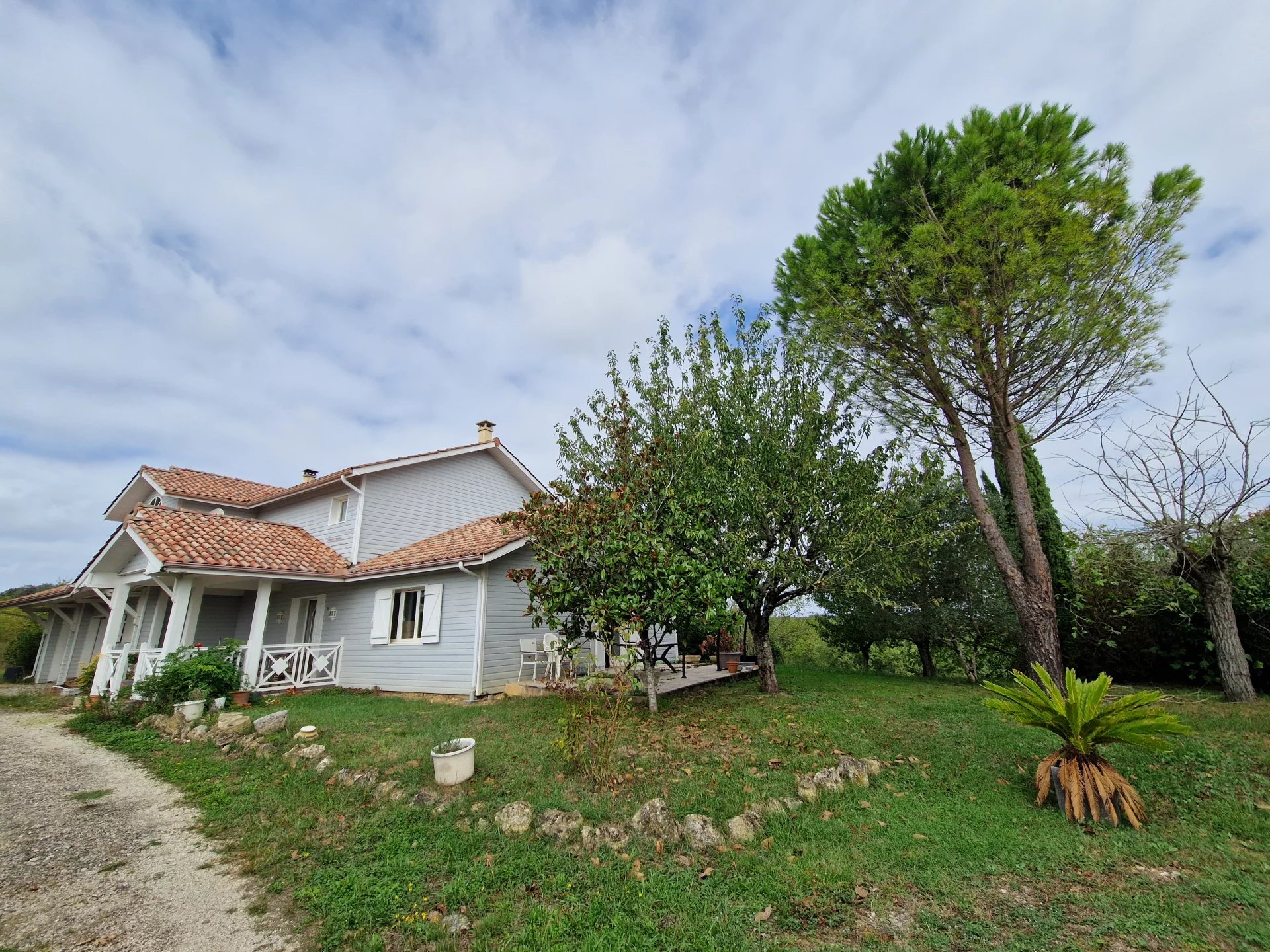 Agence immobilière de 