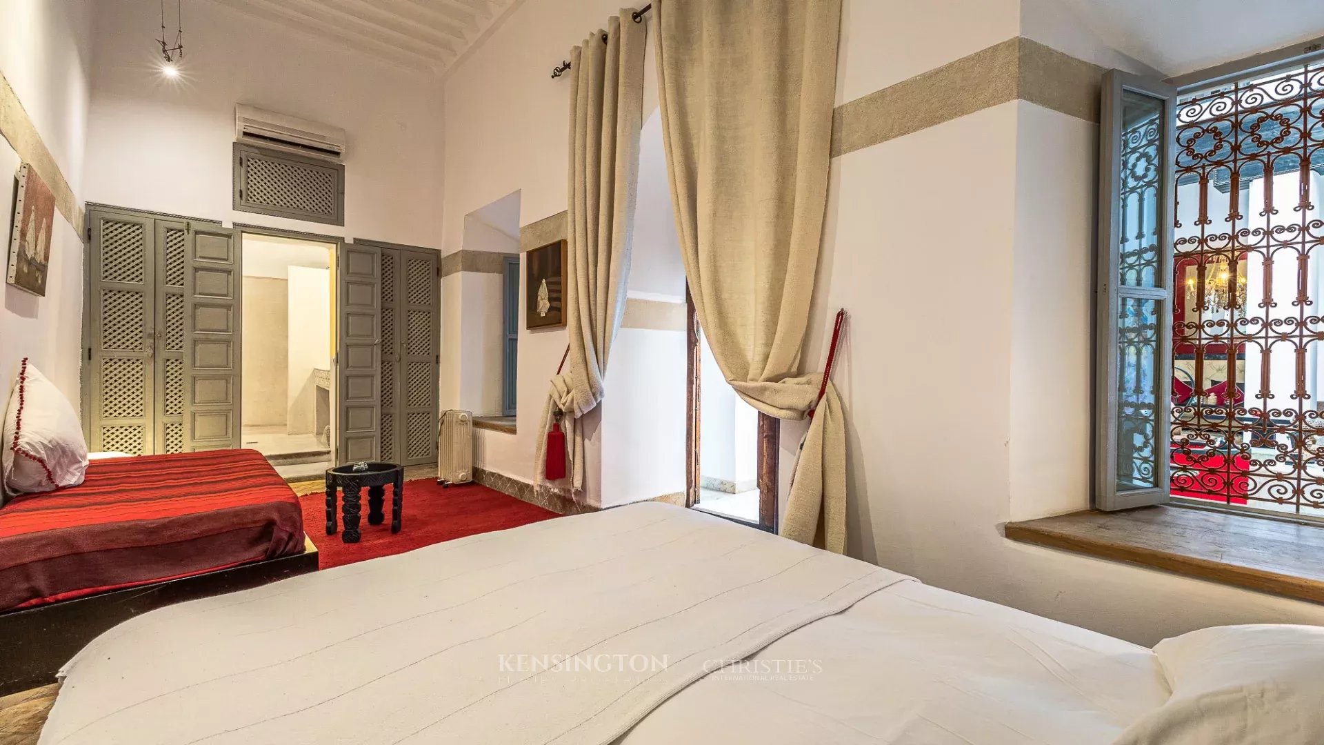5 Bedroom Villa/Townhouse's Image 21