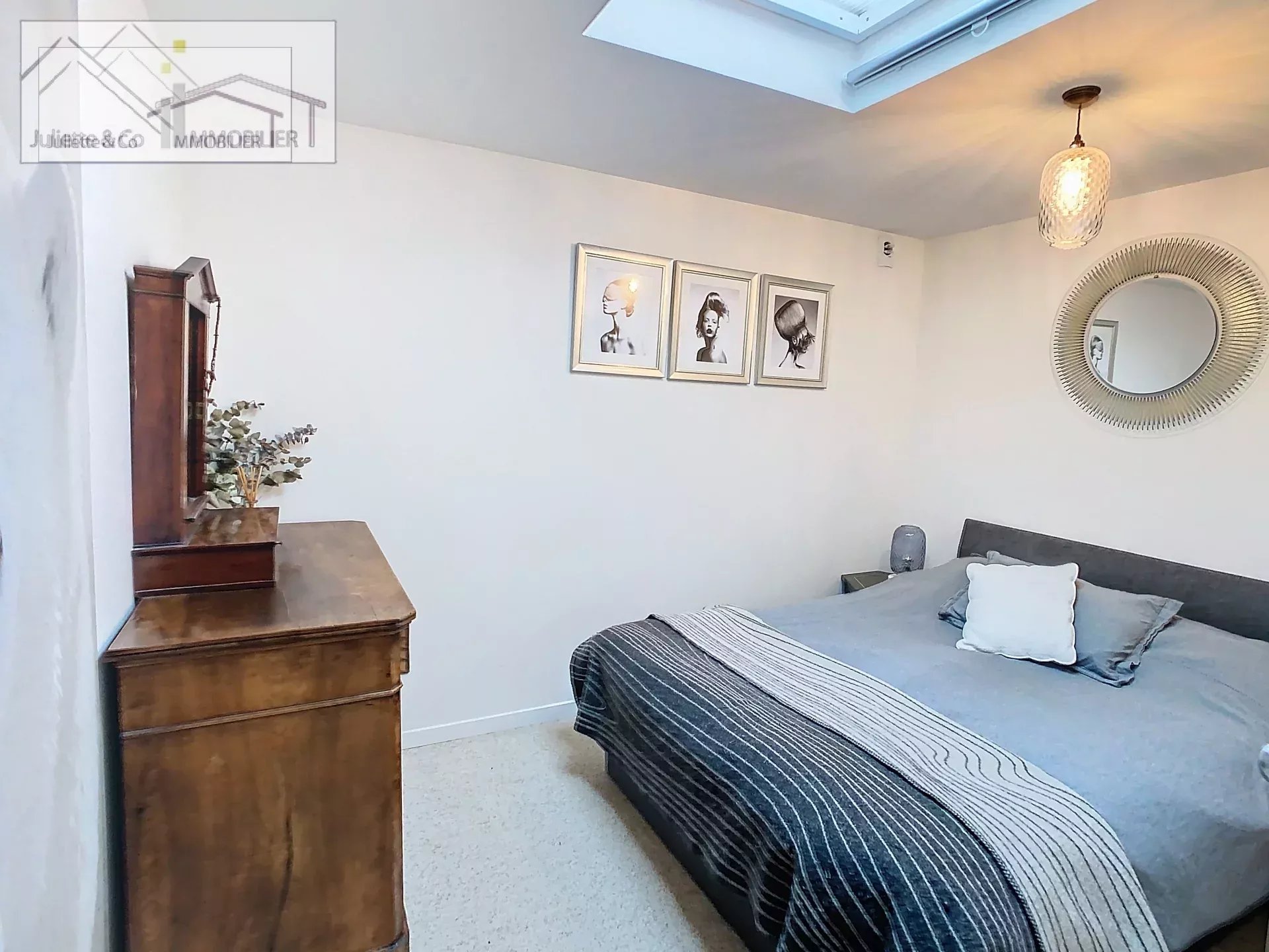 Photo of 4 bedroom for sale in center with garden