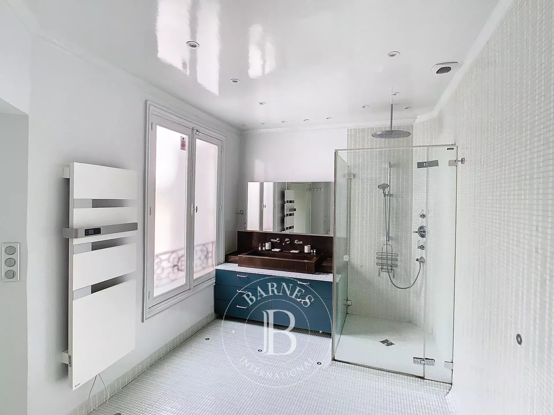 Daire Paris 8ème - picture 8