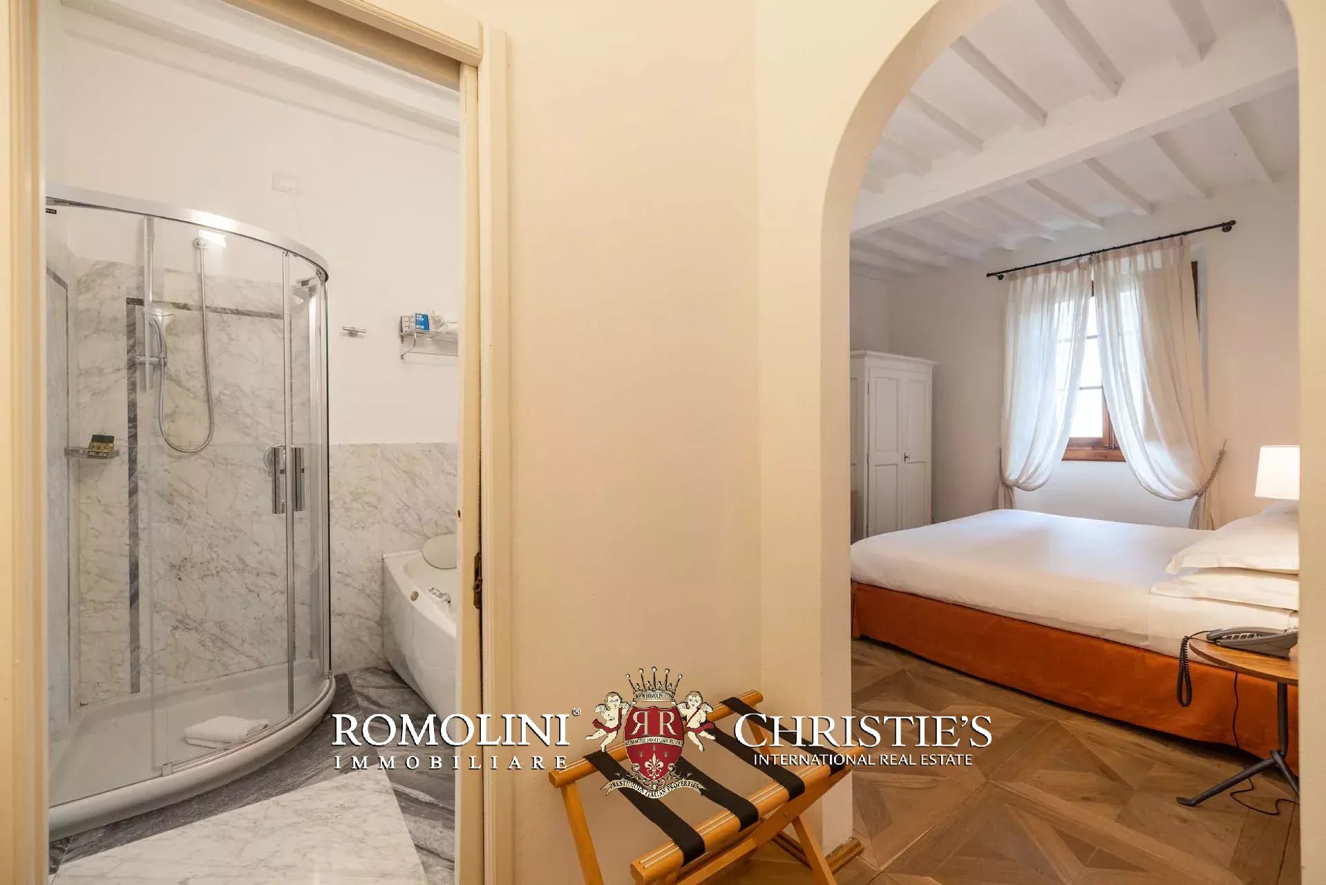 37 Bedroom Villa/Townhouse's Image 59