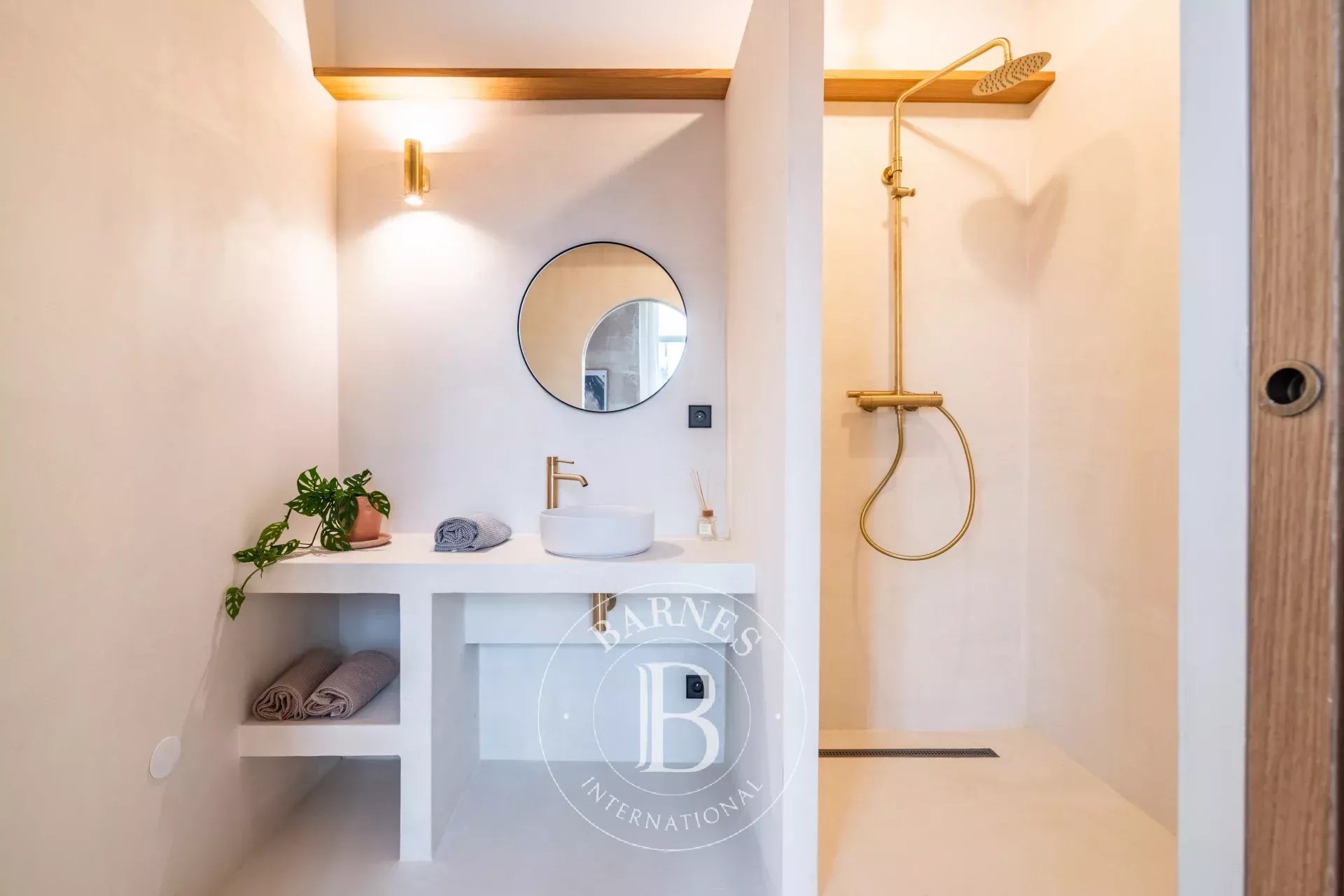 Daire Paris 11ème - picture 18