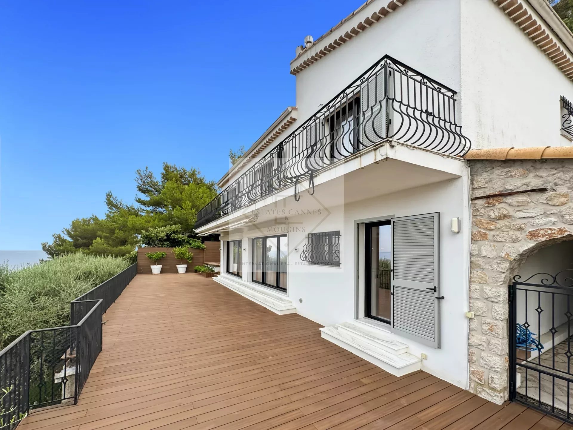 Magnifique Villa Provençale aux Portes de Monaco — photo 21