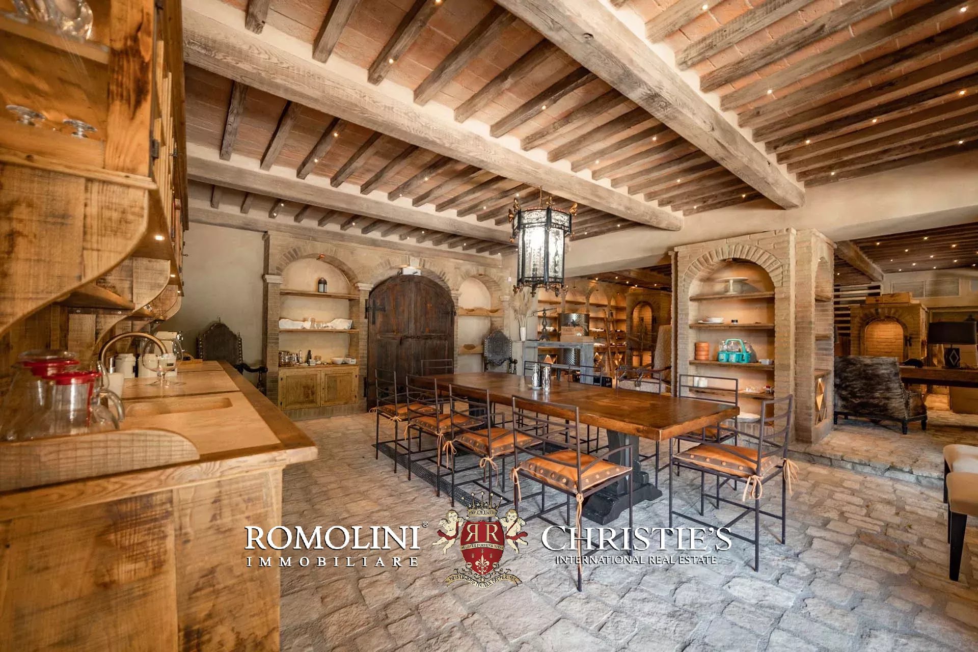 17 Bedroom Villa/Townhouse's Image 138