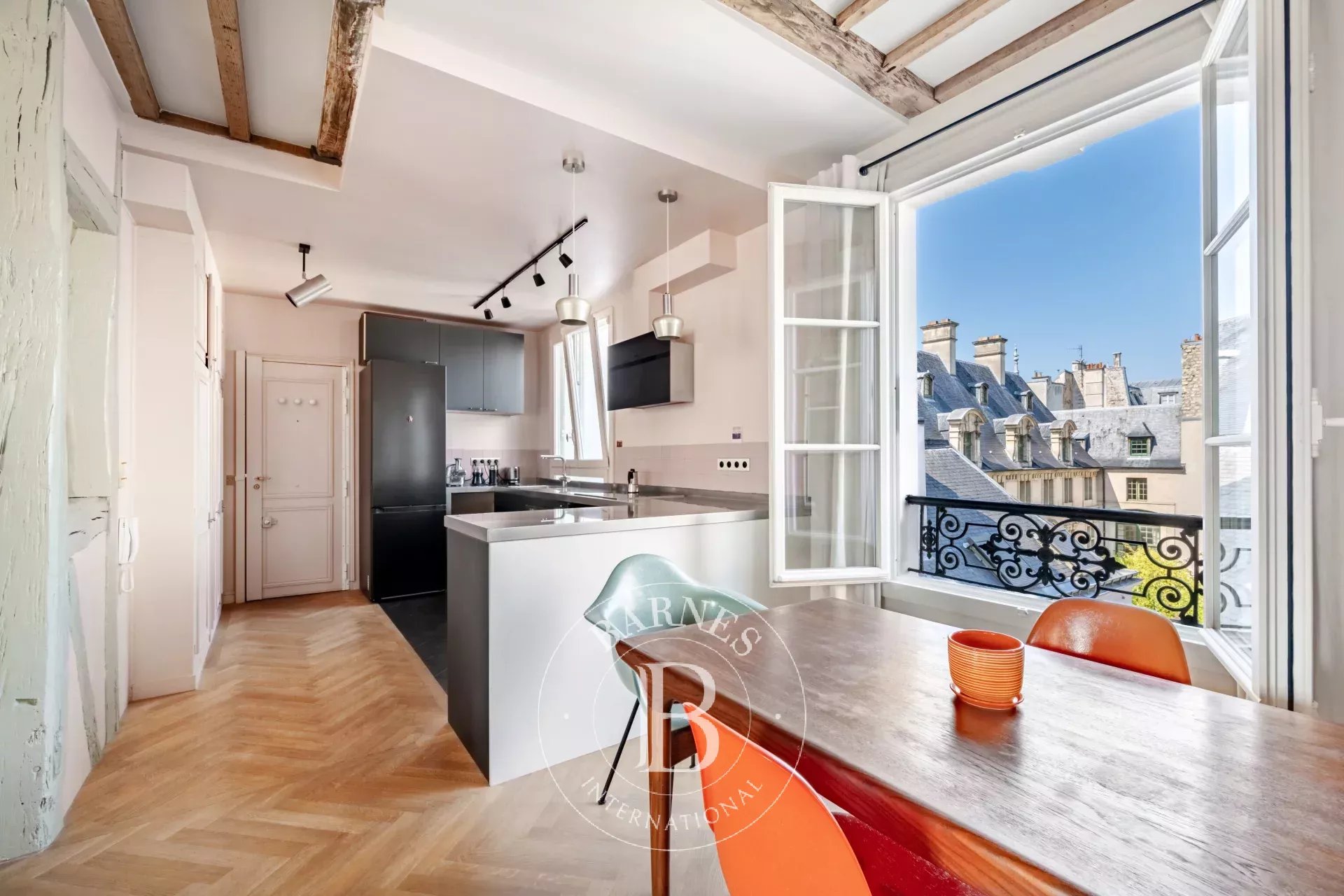 Daire Paris 3ème - picture 9