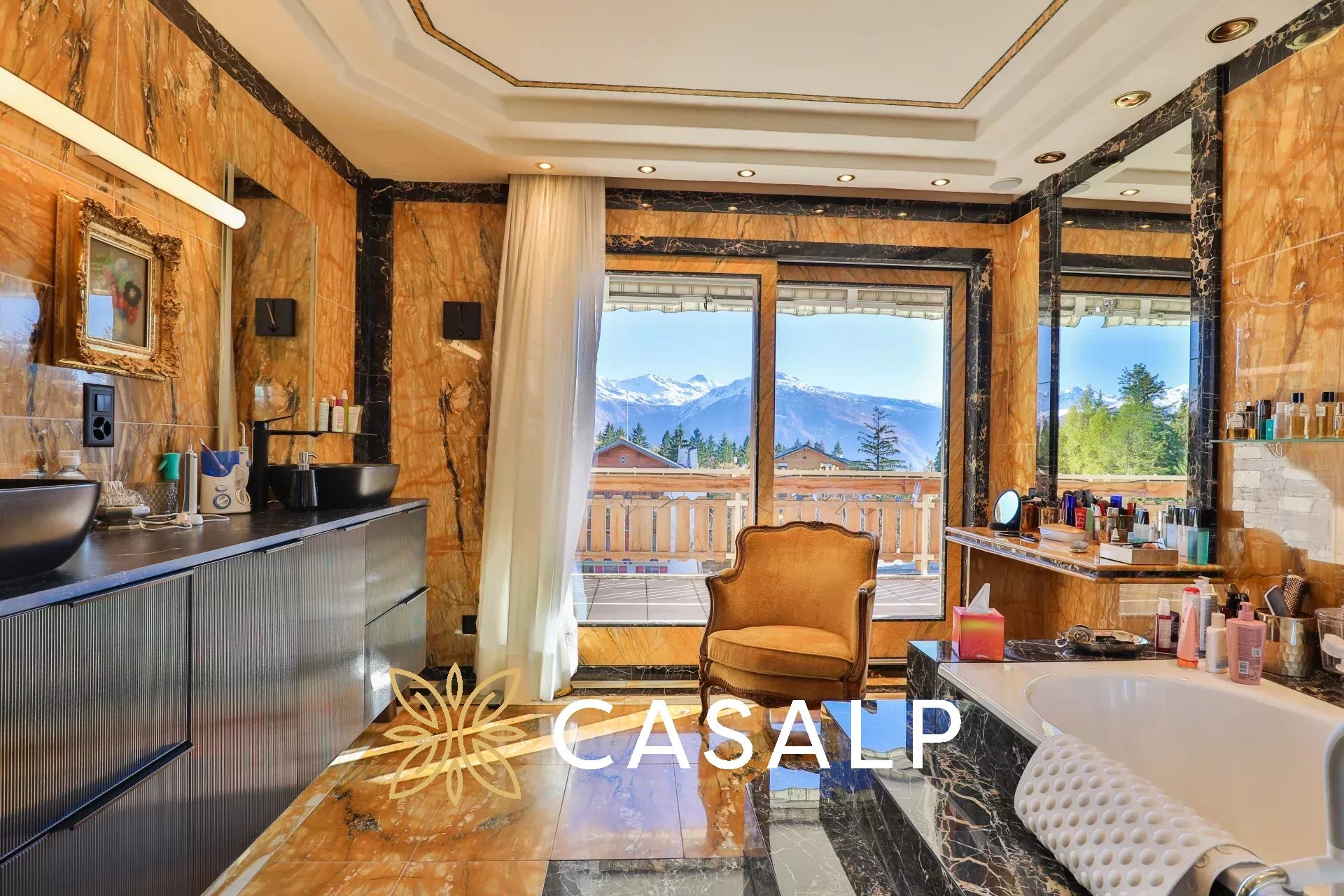 Somptueux appartement de 6.5 pièces de luxe