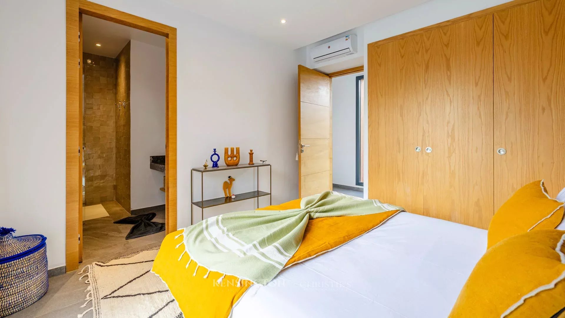 4 Bedroom Villa/Townhouse's Image 23