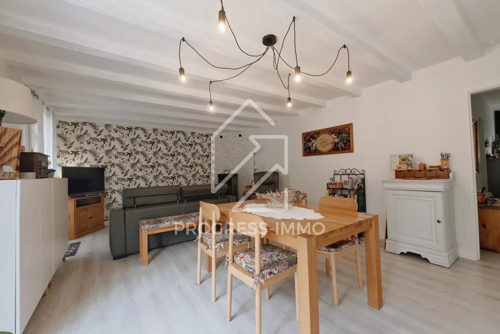 Agence immobilière de 