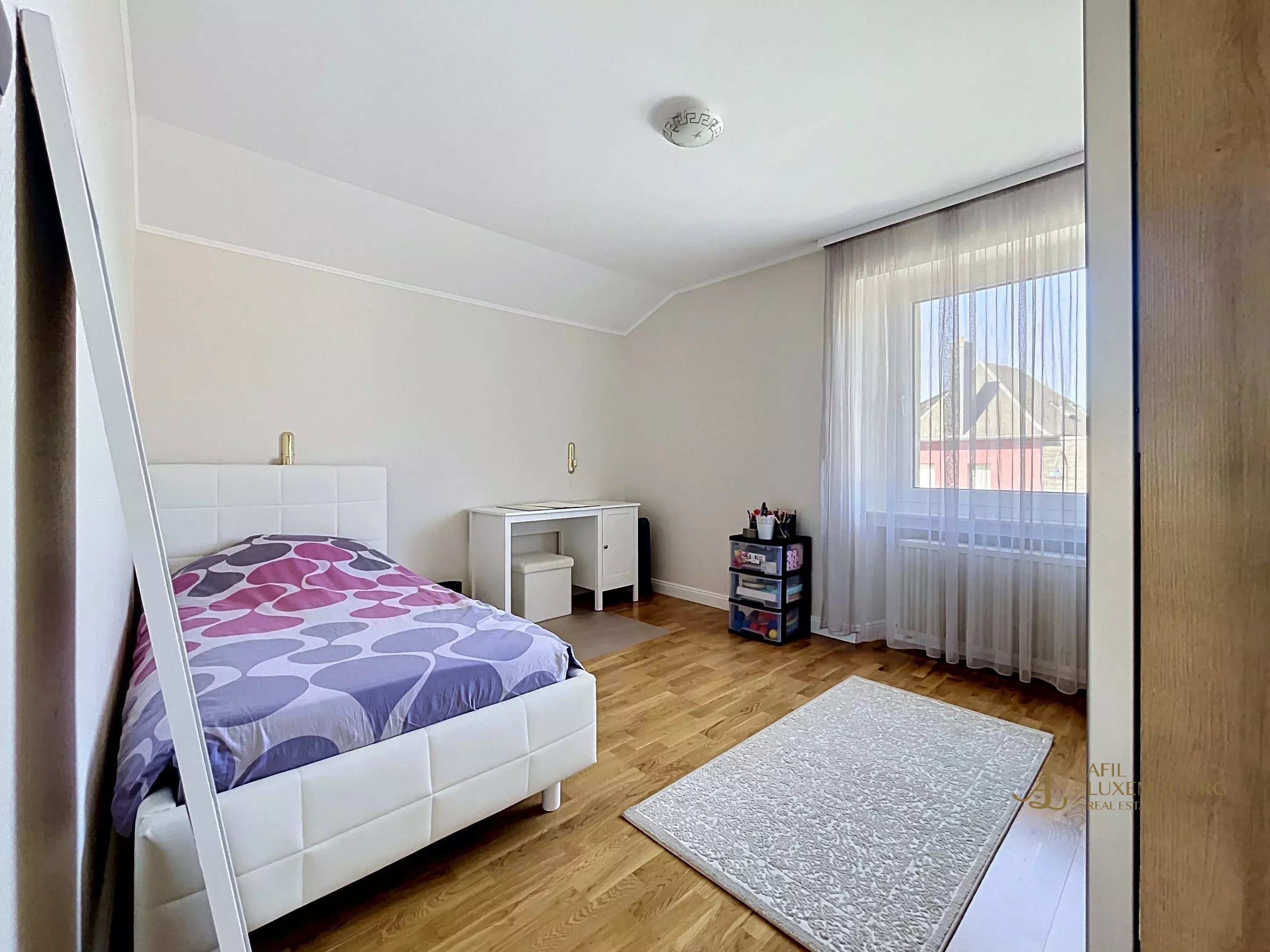 Sale Village house Schouweiler