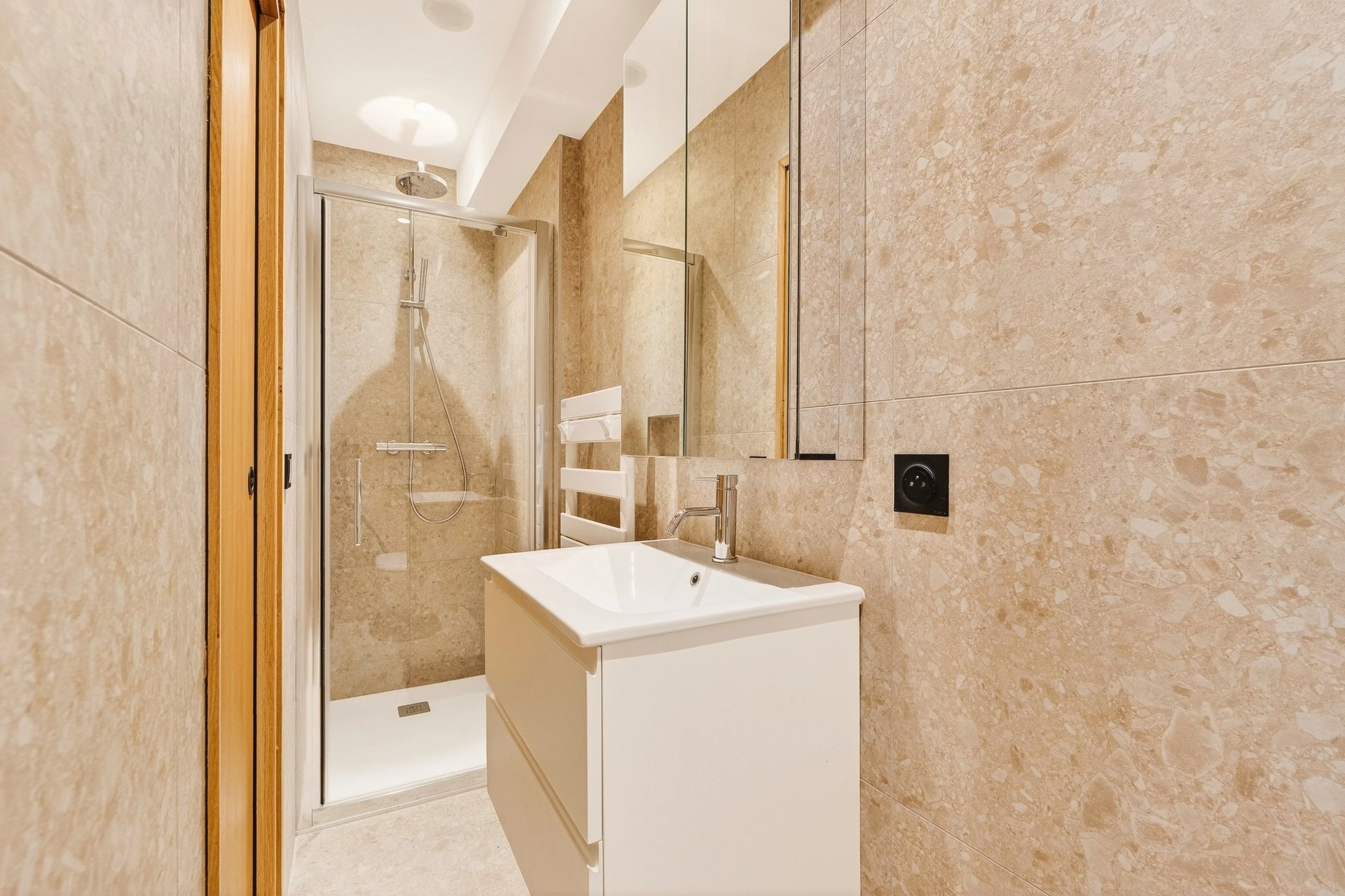 5 Bedroom Villa/Townhouse's Image 16