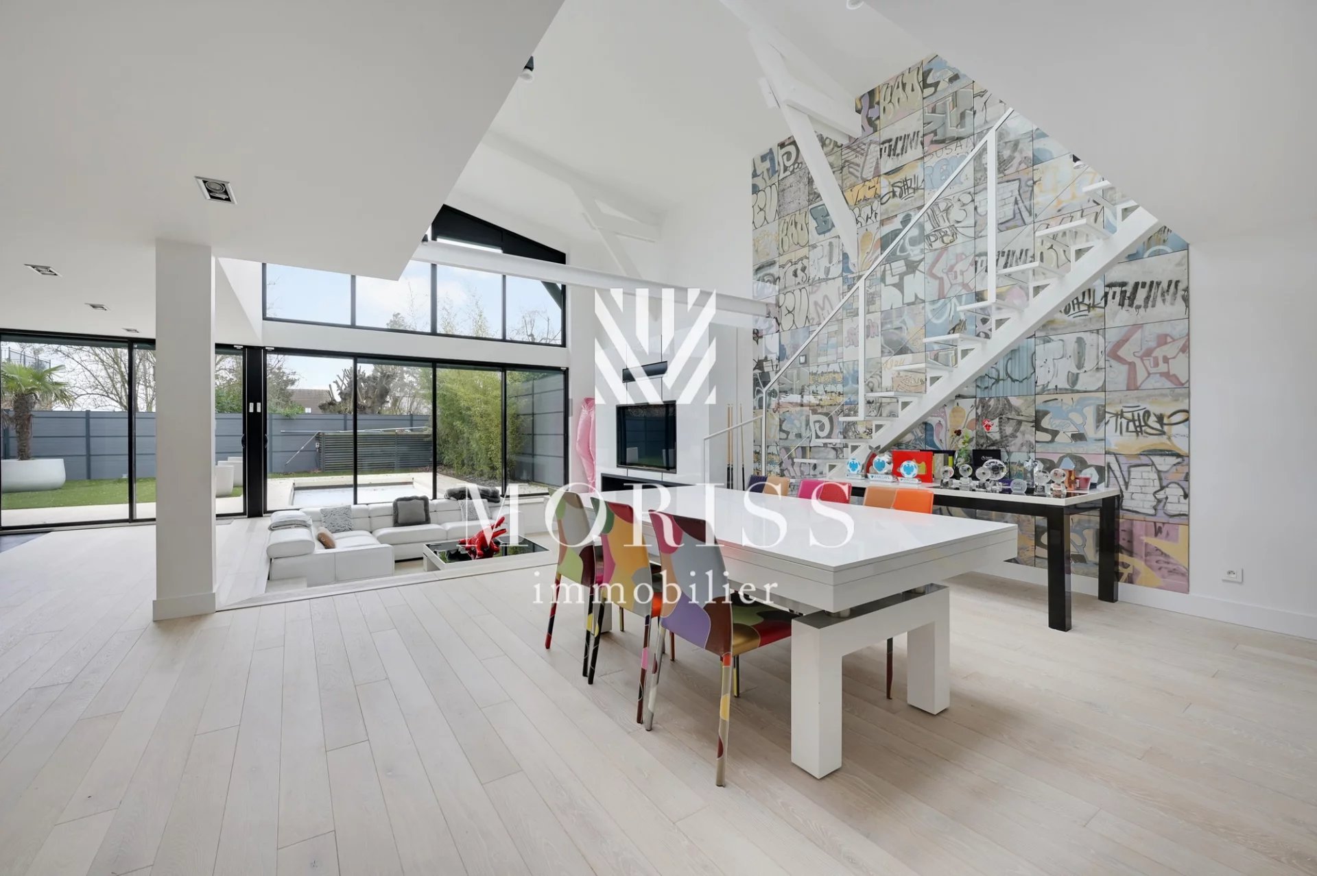 Saint Cloud Montretout / 4 Chambres /Maison de Luxe/ Piscine ext - Image Array