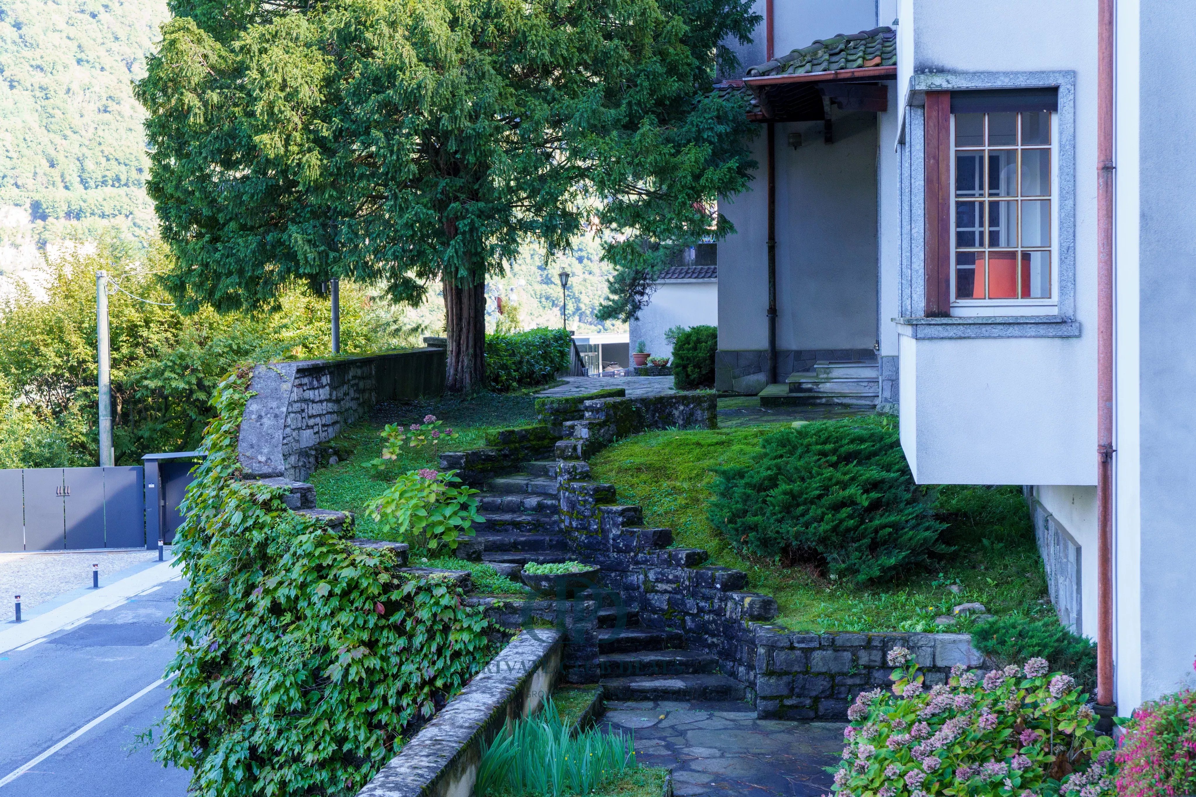 Villa Como - picture 37