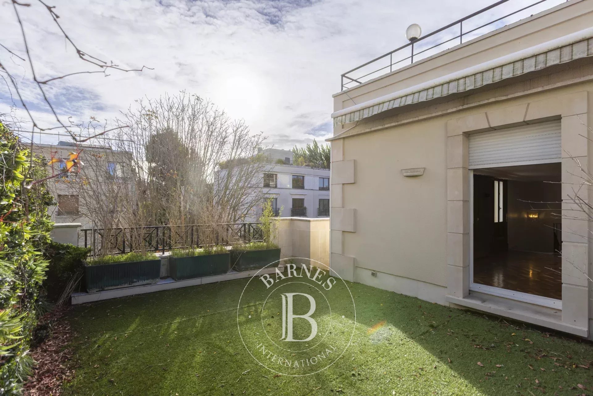 Konak Neuilly-sur-Seine - picture 25