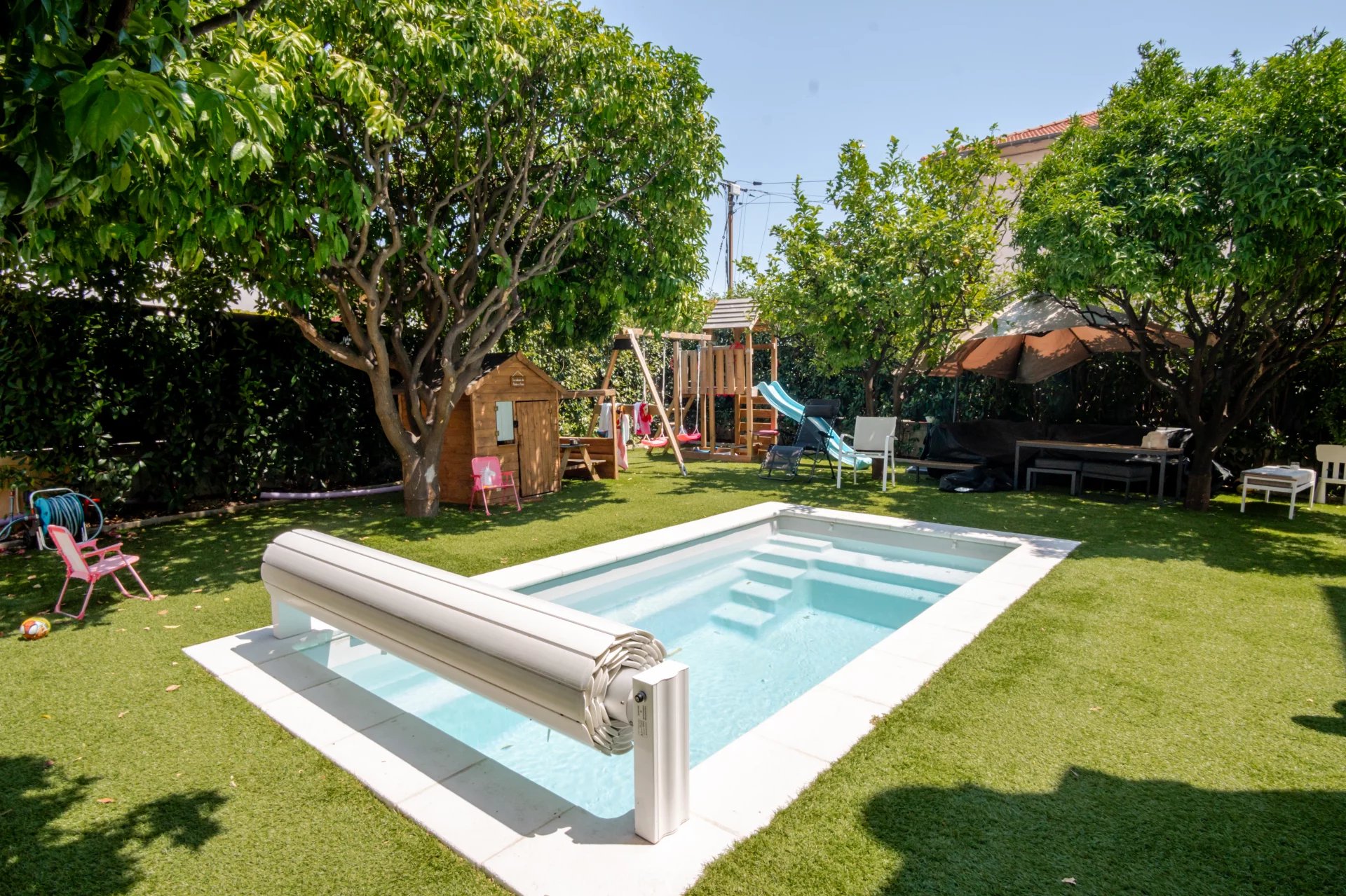 NICE-EVECHE VILLA JARDIN PISCINE PARKINGS
