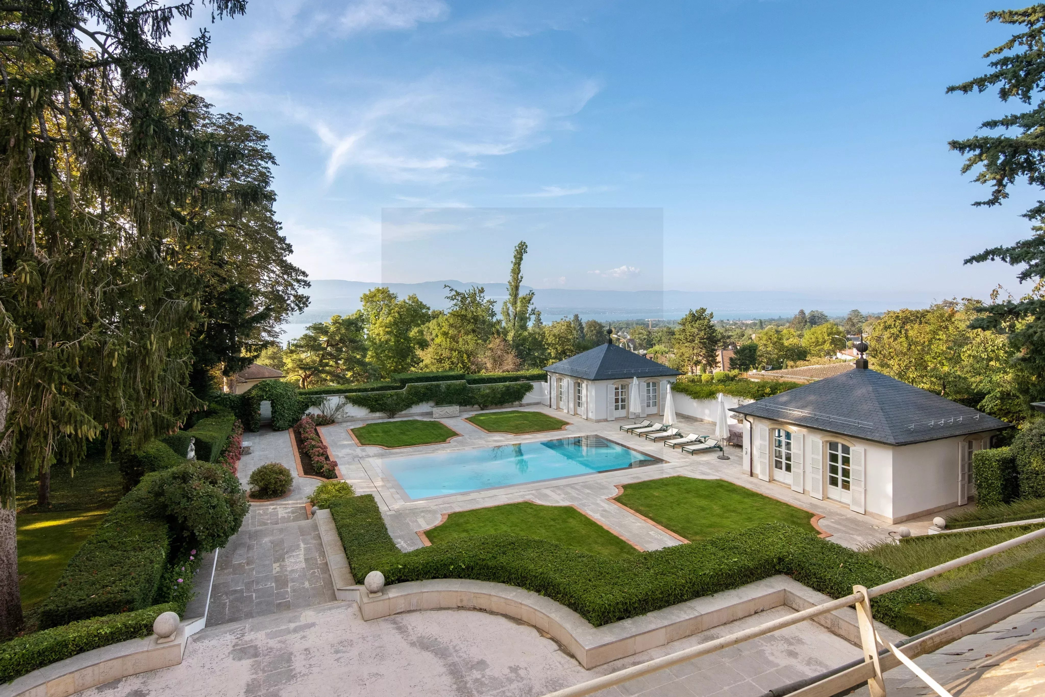Maison de maître avec vue panoramique sur le lac — photo 1