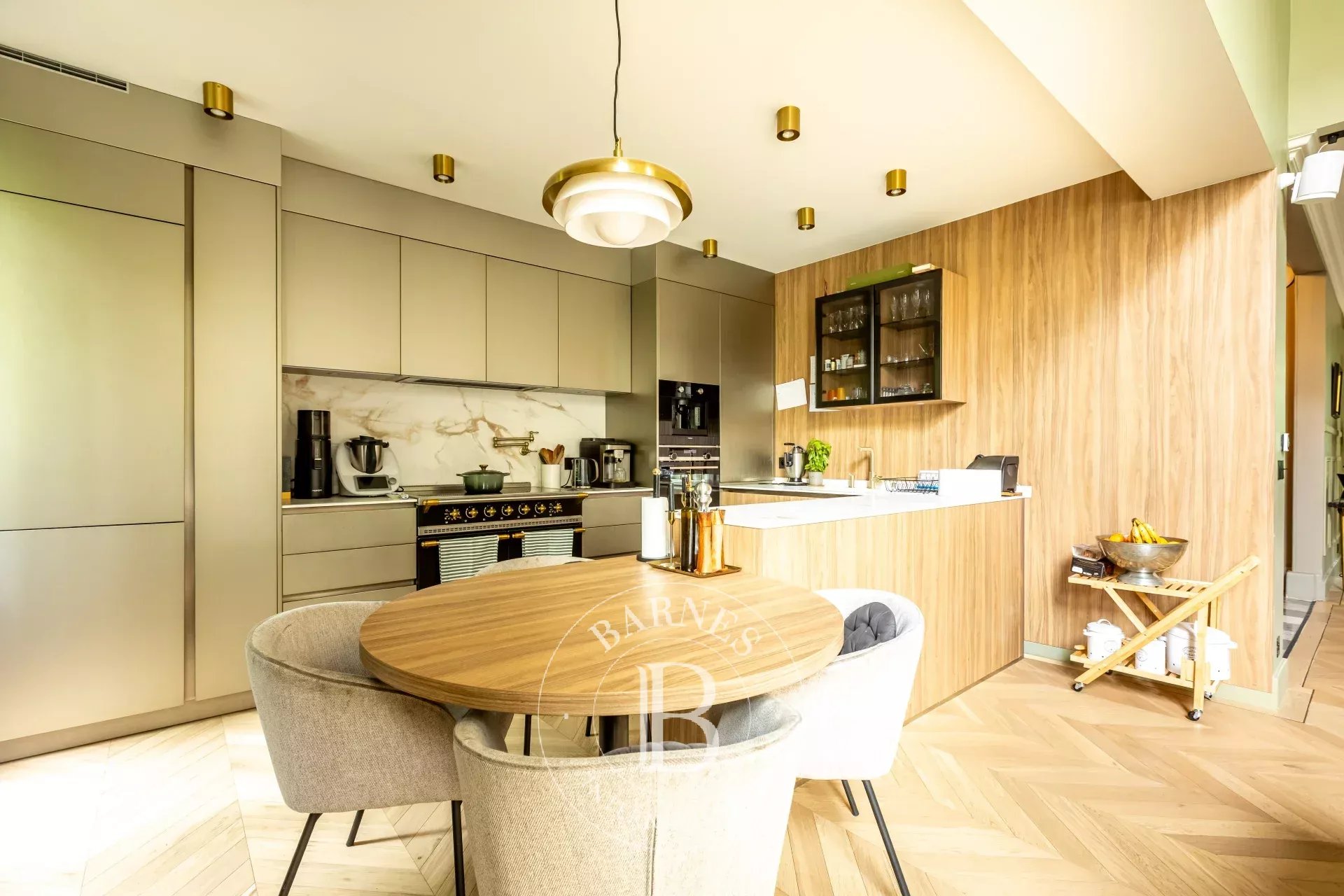 Neuilly-sur-Seine  - Maison 9 Pi&egrave;ces 5 Chambres - picture 10
