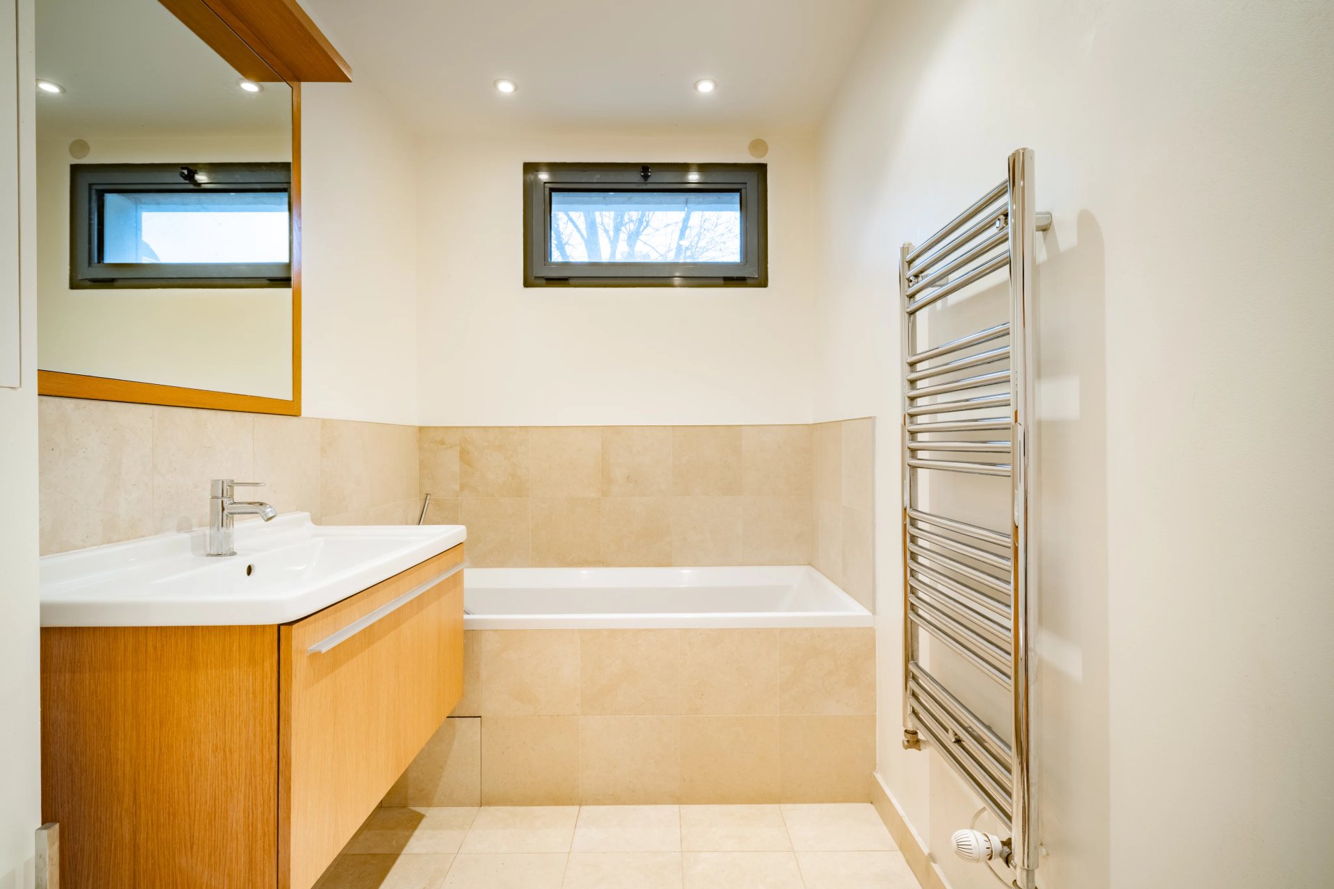 4 Bedroom Villa/Townhouse's Image 21