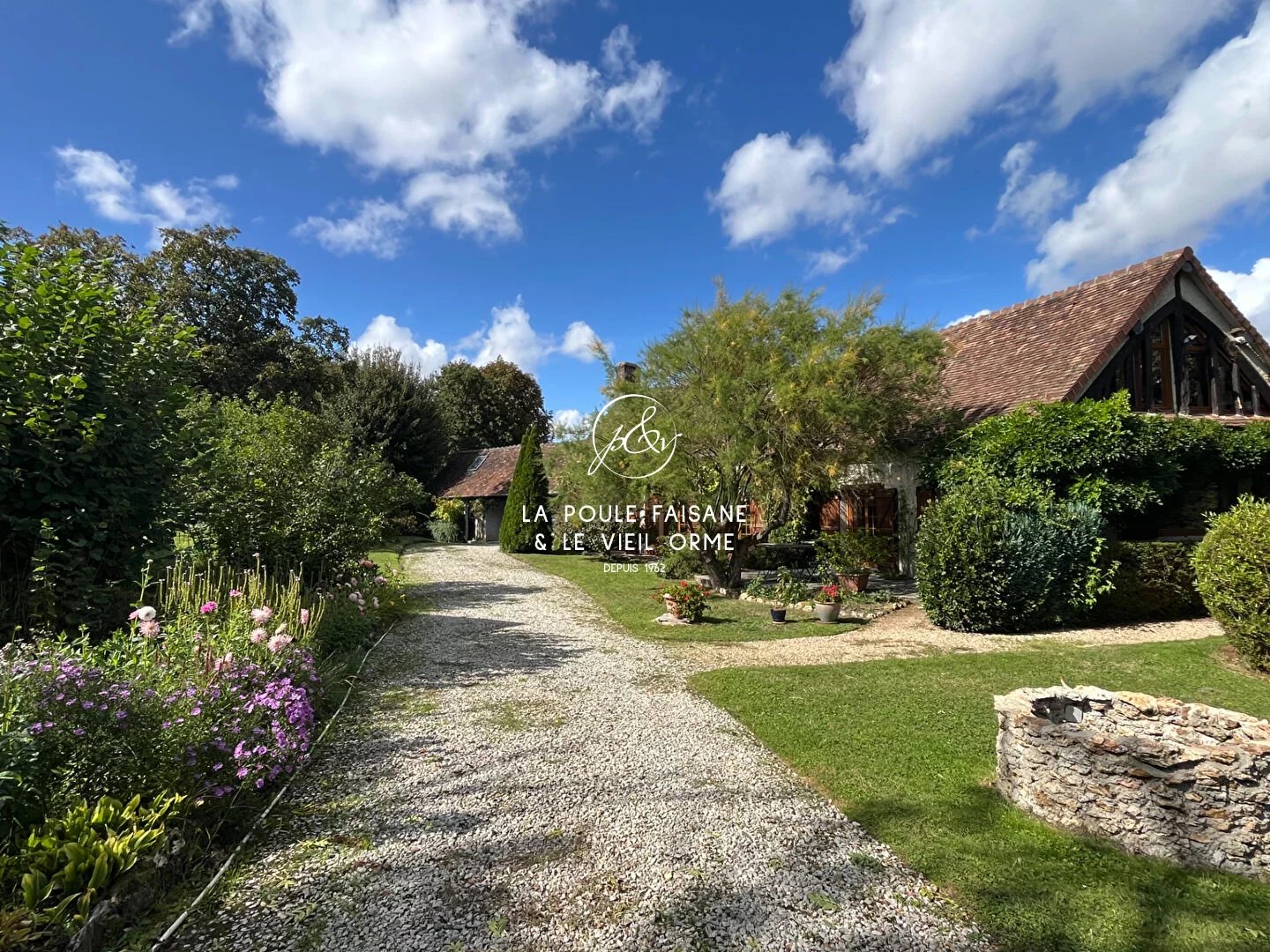 VENTE MAISON DE CHARME REGION DE GAMBAIS