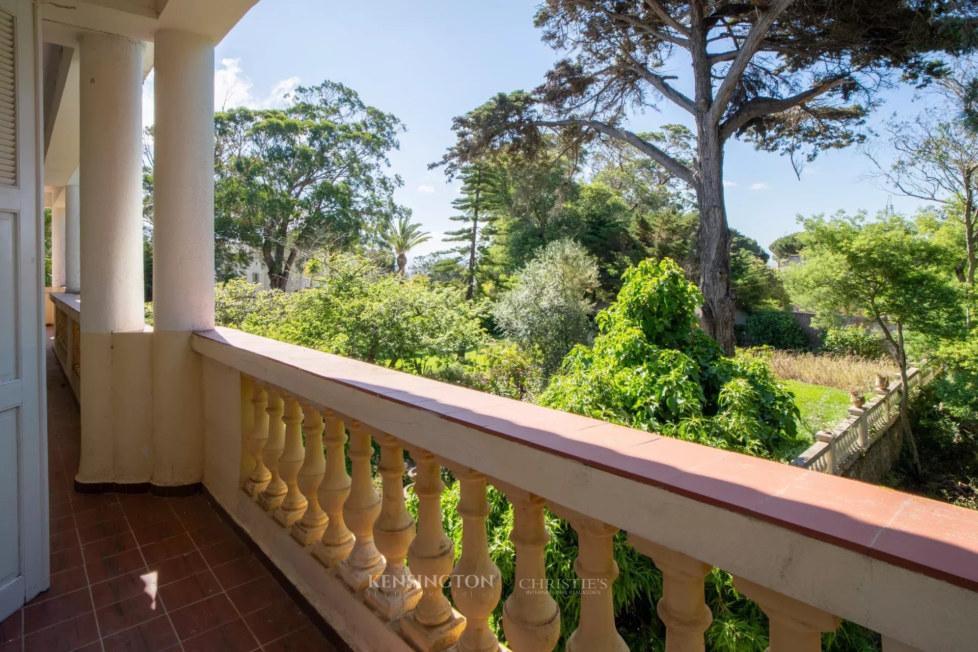 4 Bedroom Villa/Townhouse's Image 14