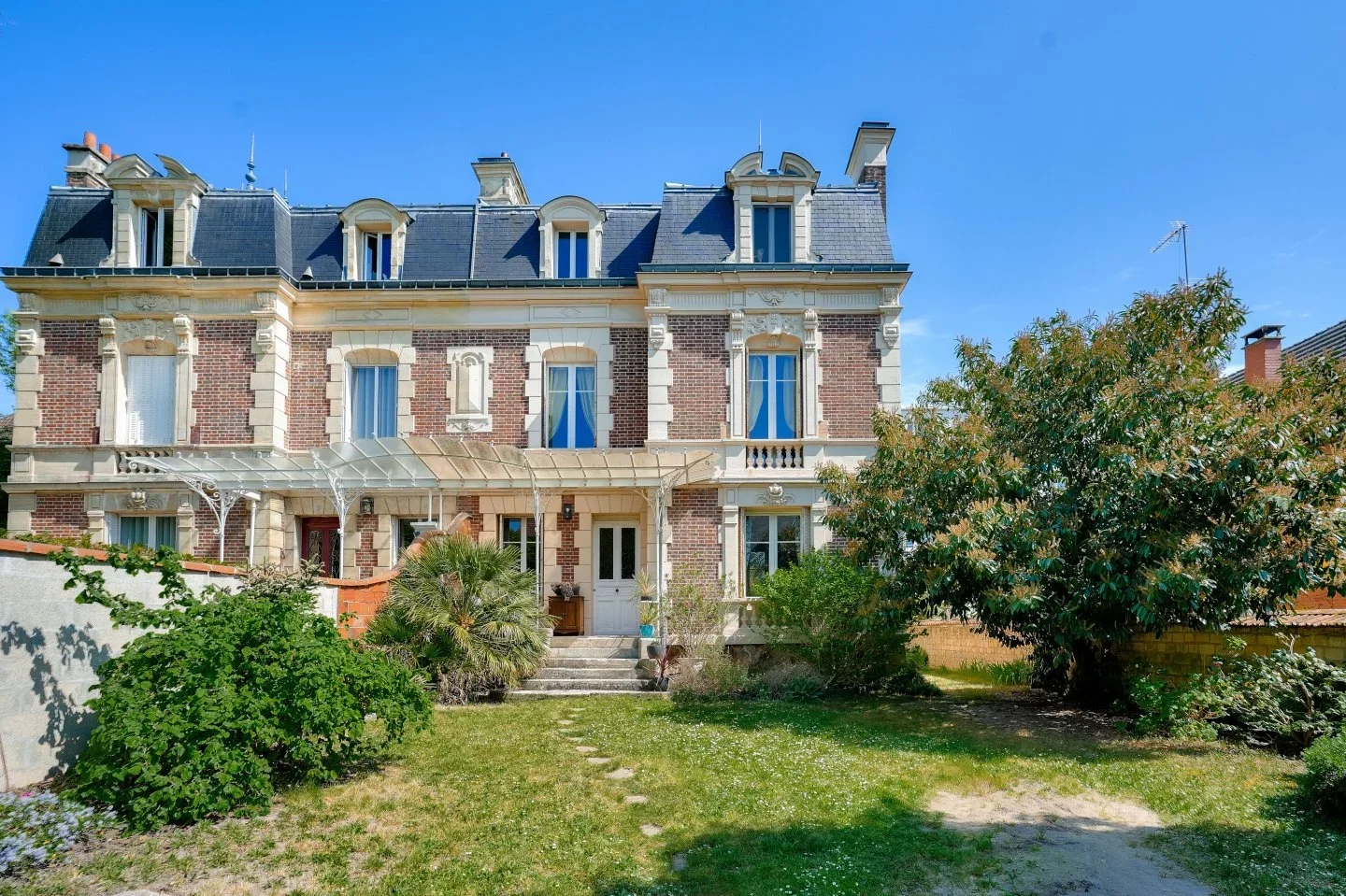 Le Vésinet - CENTER