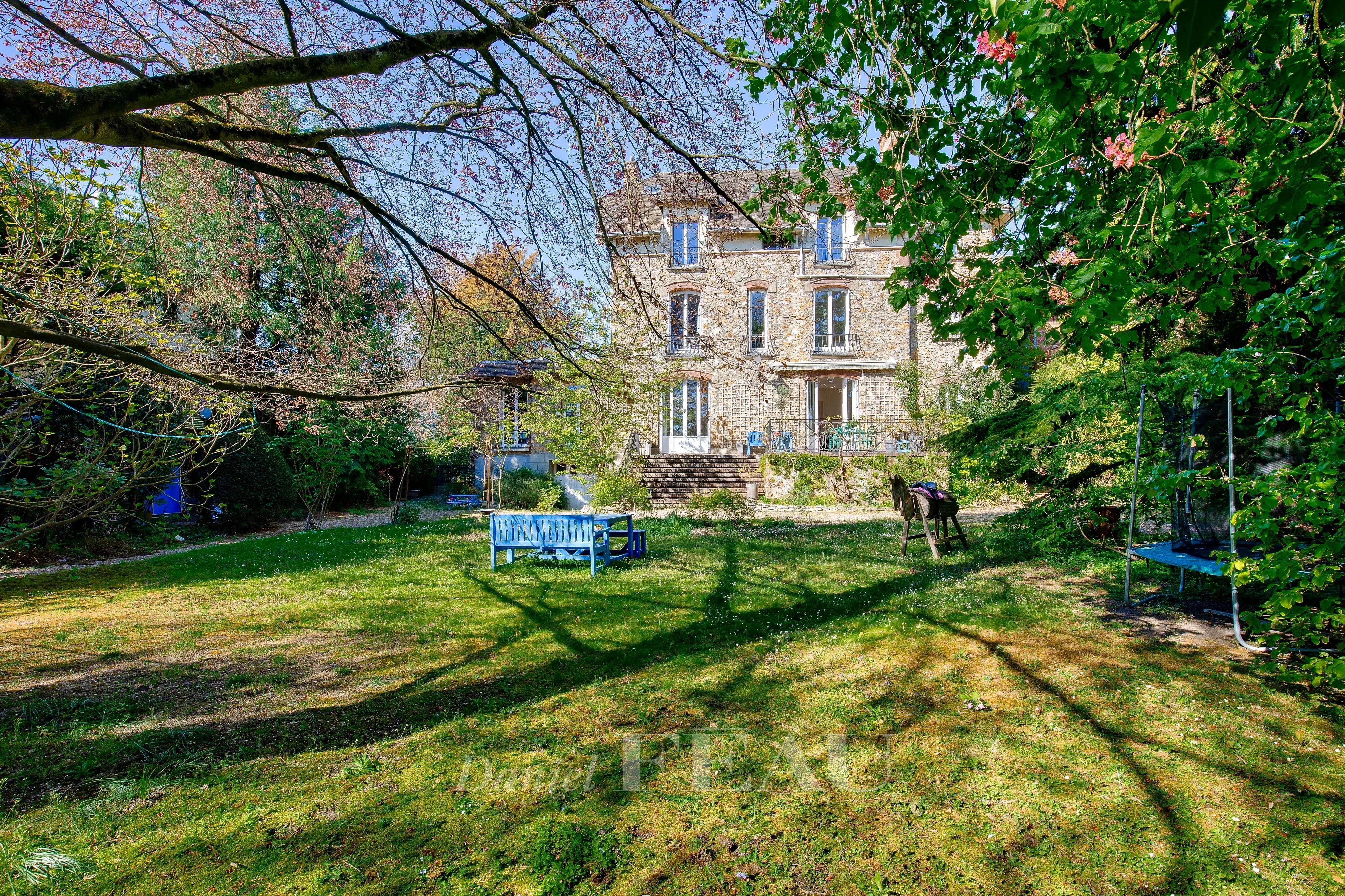 Sale House Saint-Cloud