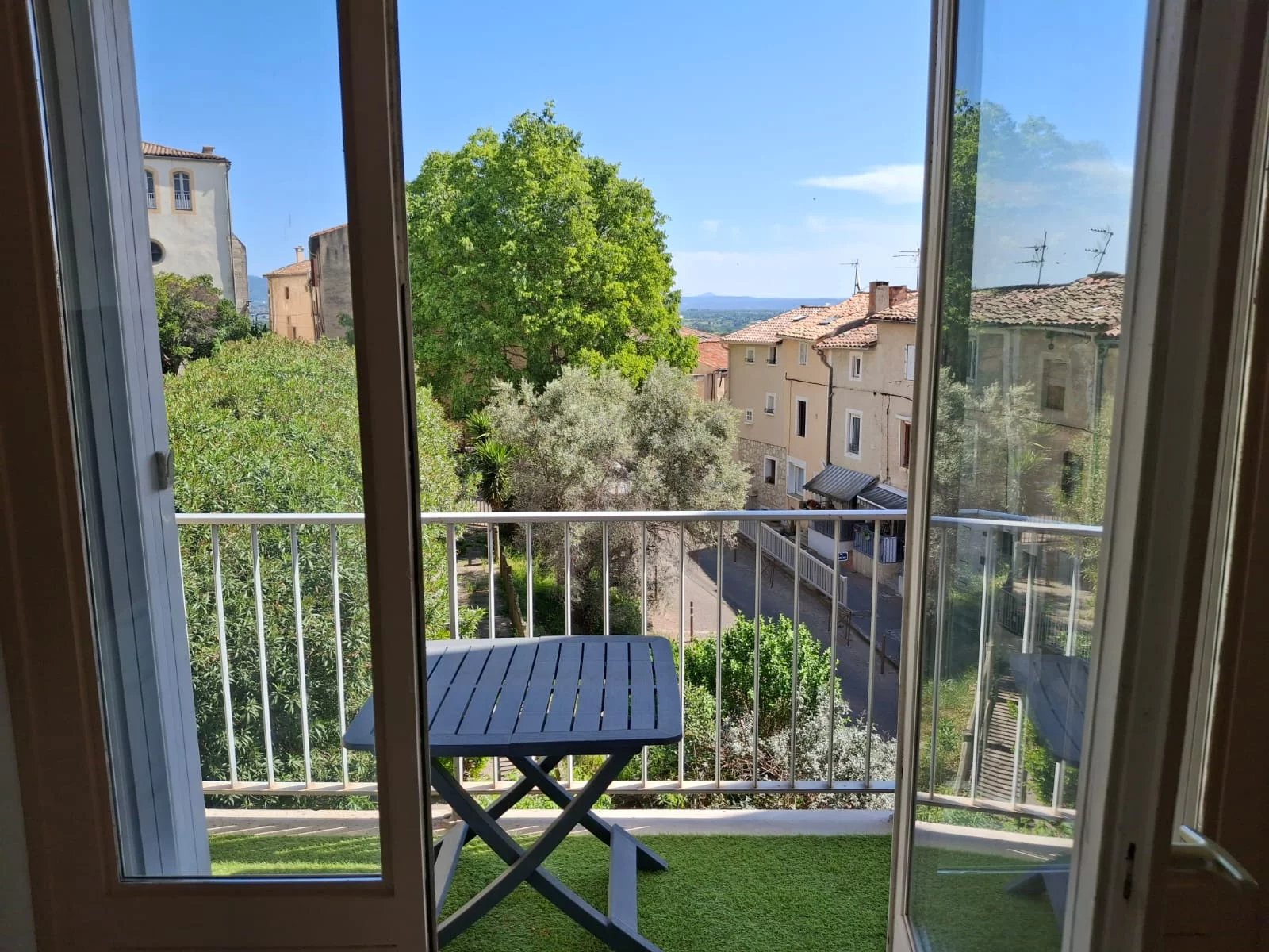 À louer appartement T2  avec balcon  Résidence du  Pioch Cle