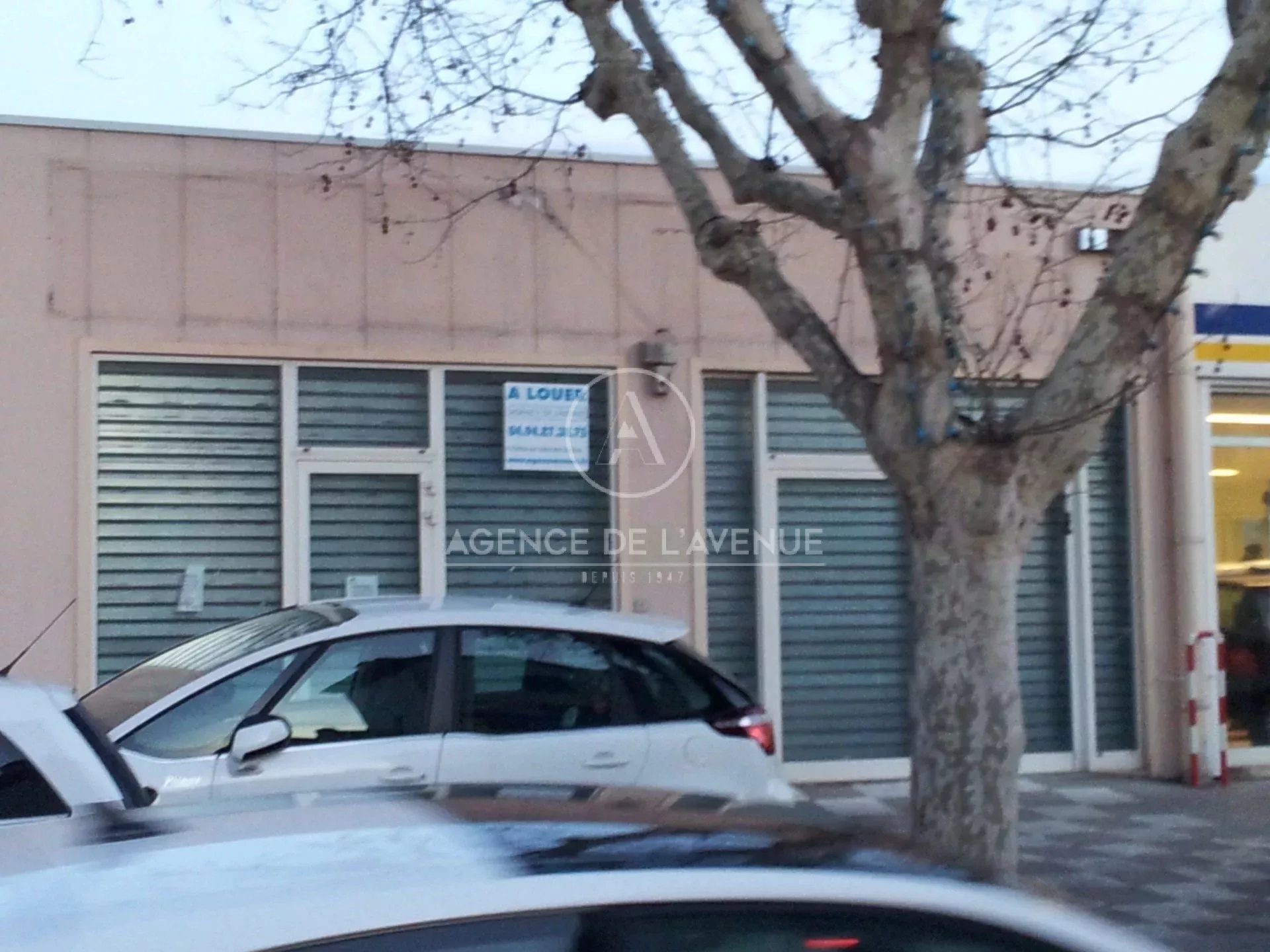 Agence immobilière de 