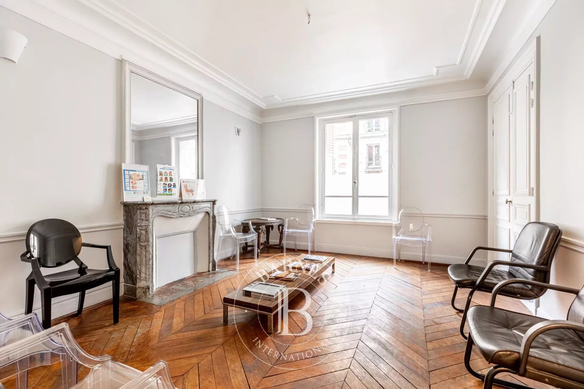 Appartement Paris 75008  -  ref 86642749 (picture 2)