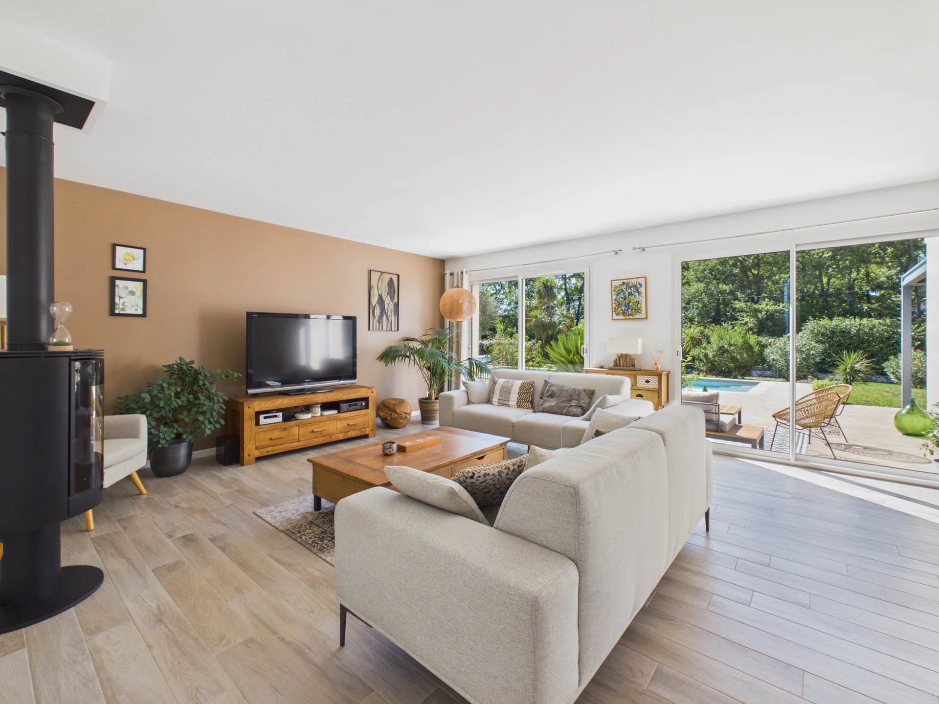 Modern high-quality villa with 4 bedrooms - Seillans