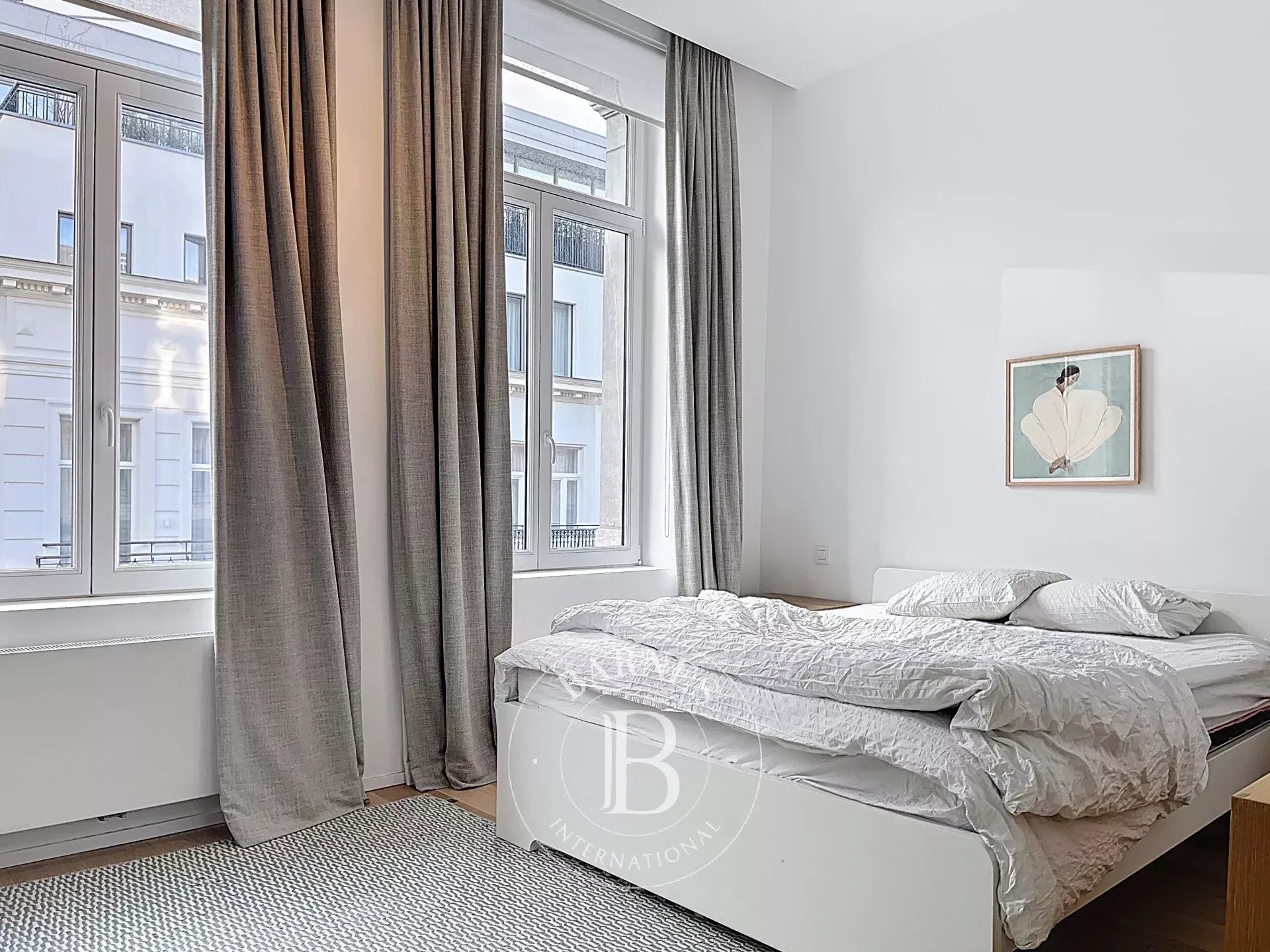 Congress - Furnished 2bedroom apartment