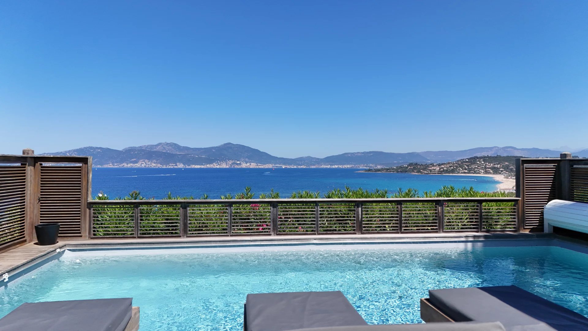 Villa AGNARELLU - 3 chambres, piscine et vue mer