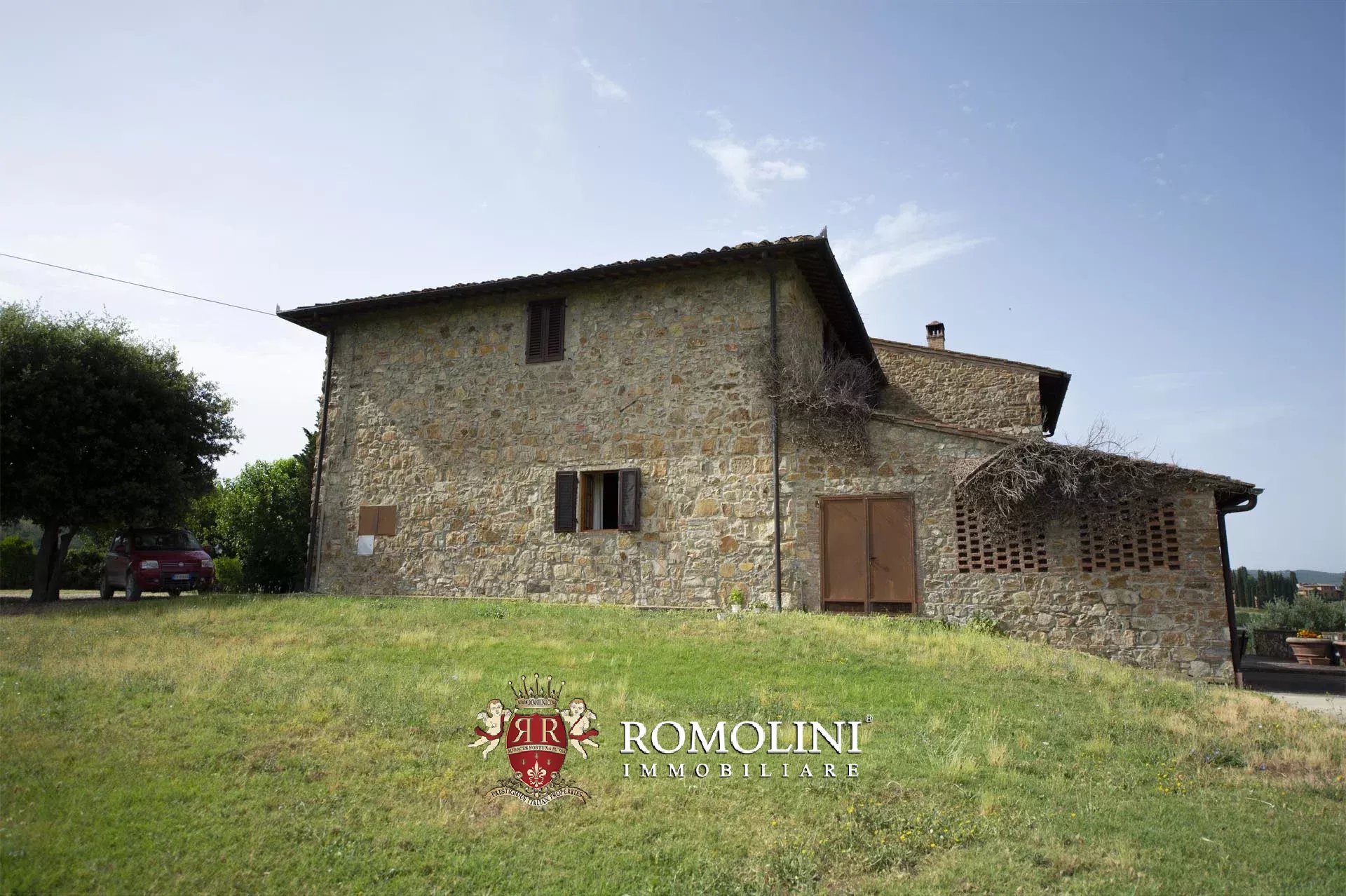 6 Bedroom Vineyard's Image 17