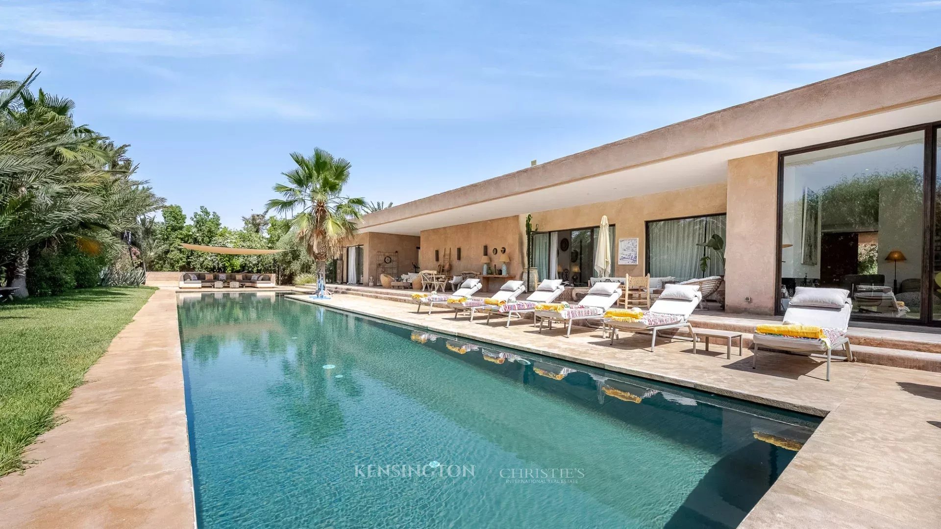 6 Bedroom Villa/Townhouse's Image 9