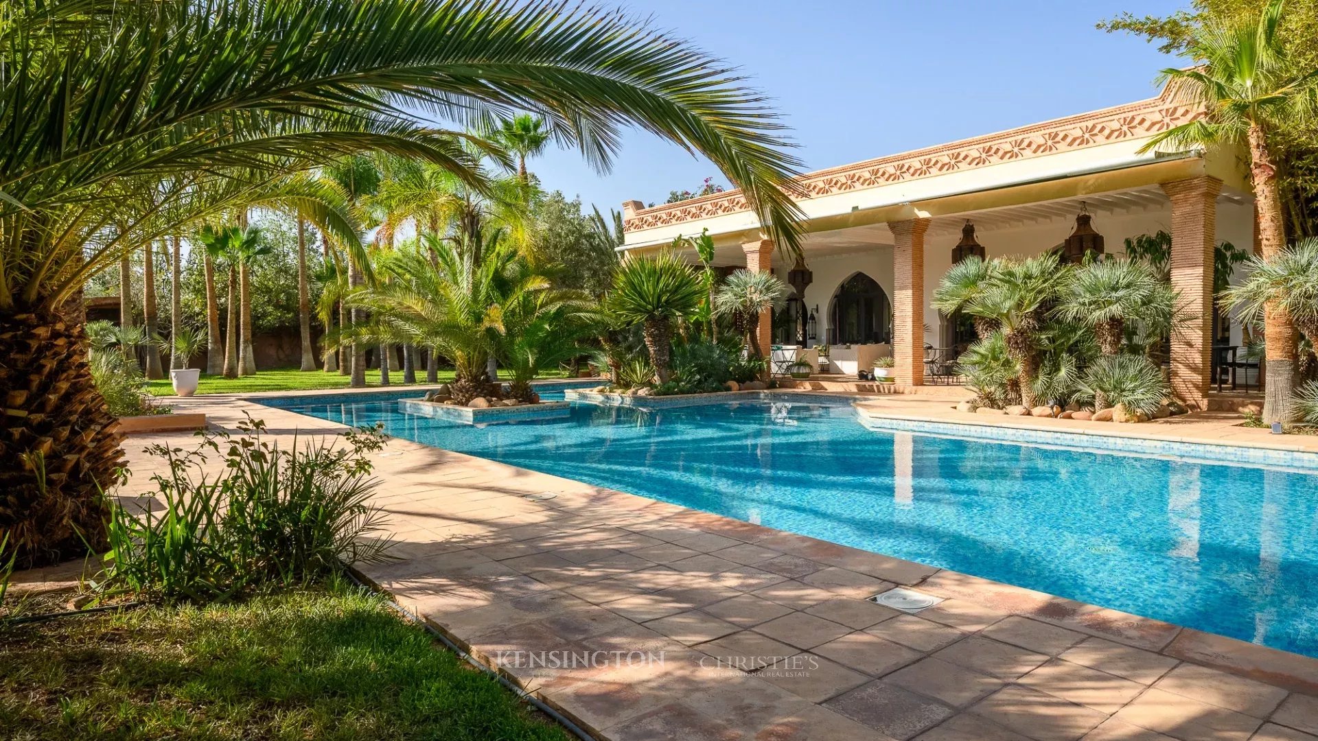 5 Bedroom Villa/Townhouse's Image 52