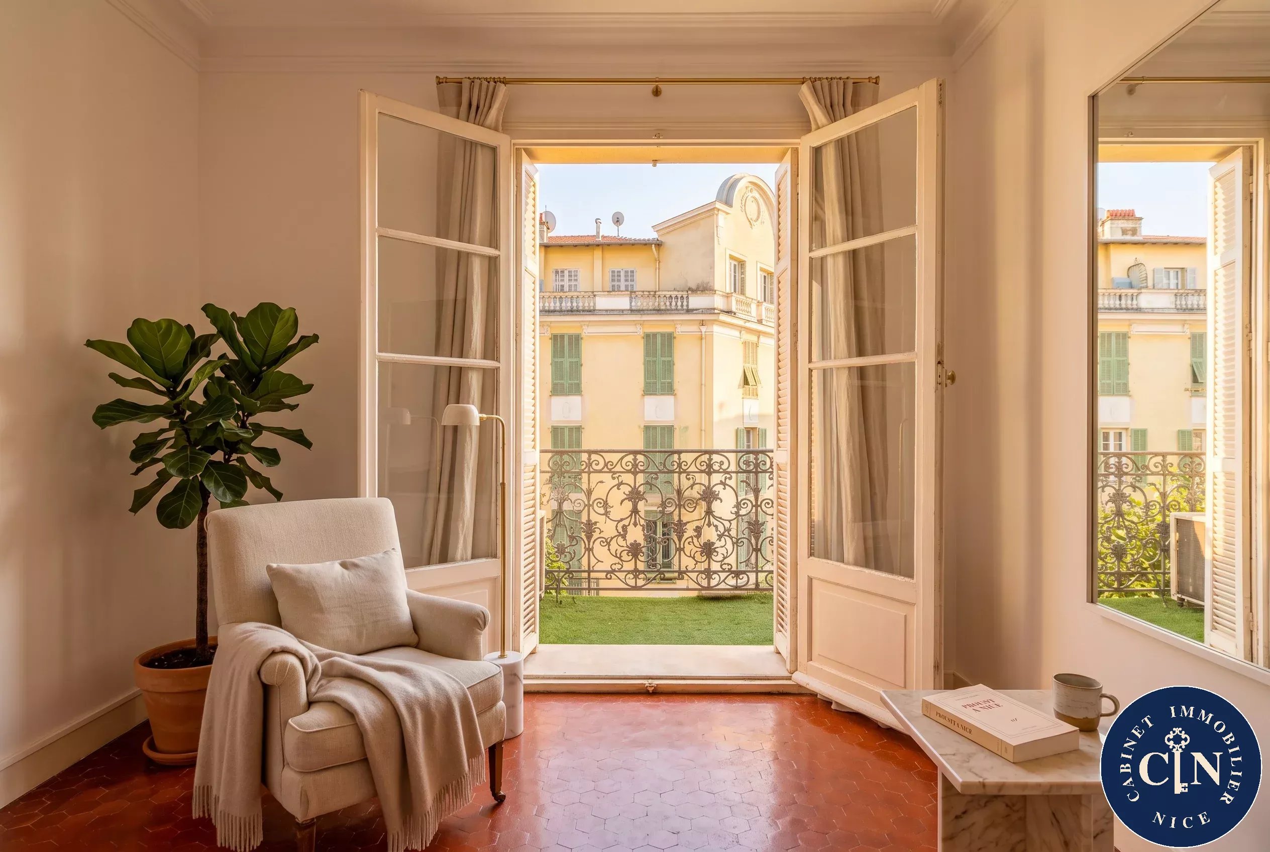 4 pièces 119 m² - Charme ancien - à rénover - Libération — photo 19