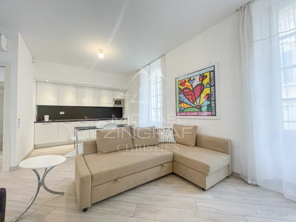 2-Room Apartment - Central Cannes — photo 2