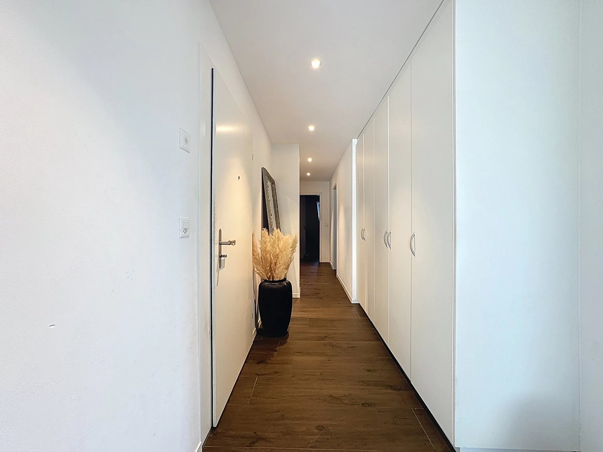 Attique avec balcon-terrasse