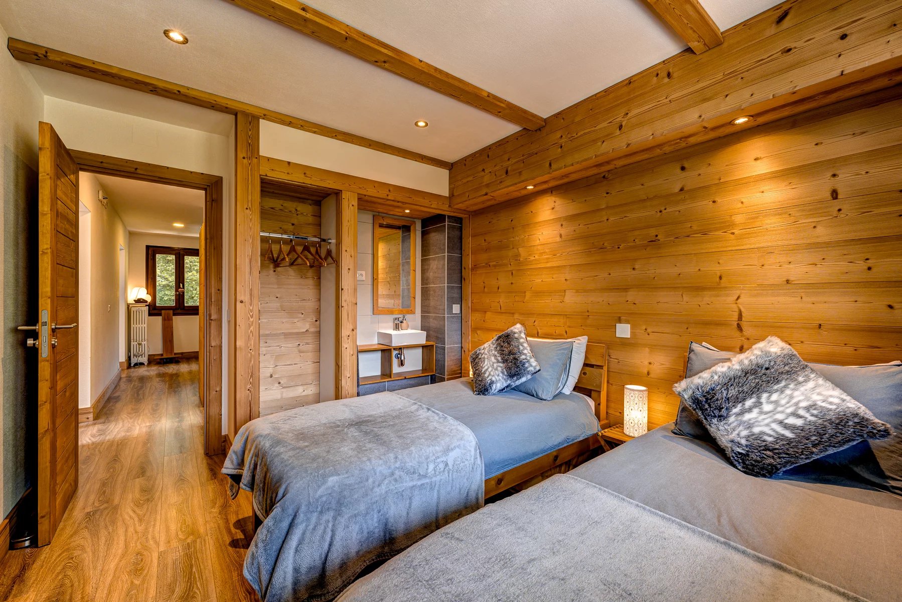 Photo of SAINT-JEAN-D'AULPS - A 7-bedroom chalet close to the centre of St Jean d'Aulps