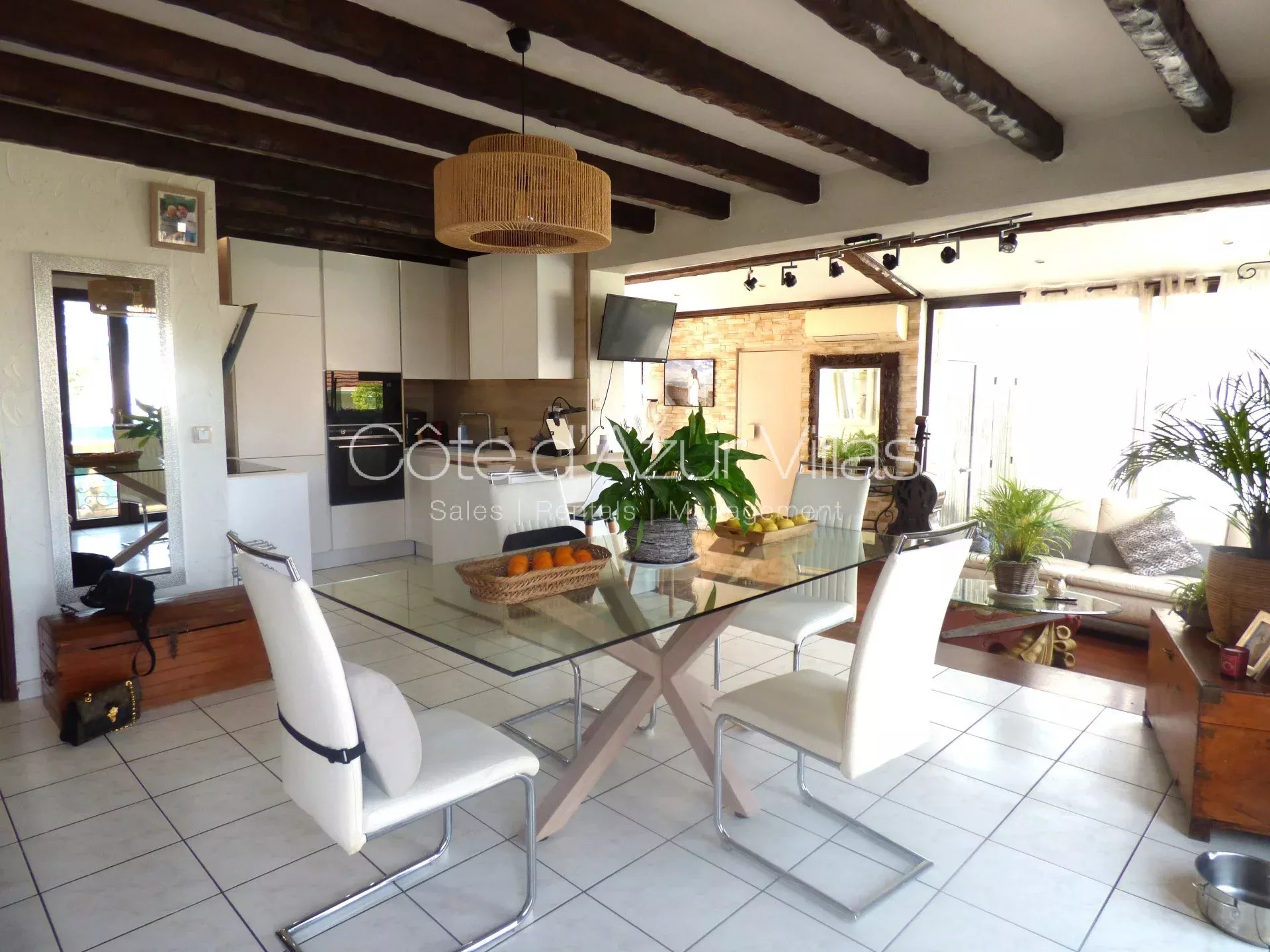 Agence immobilière de 